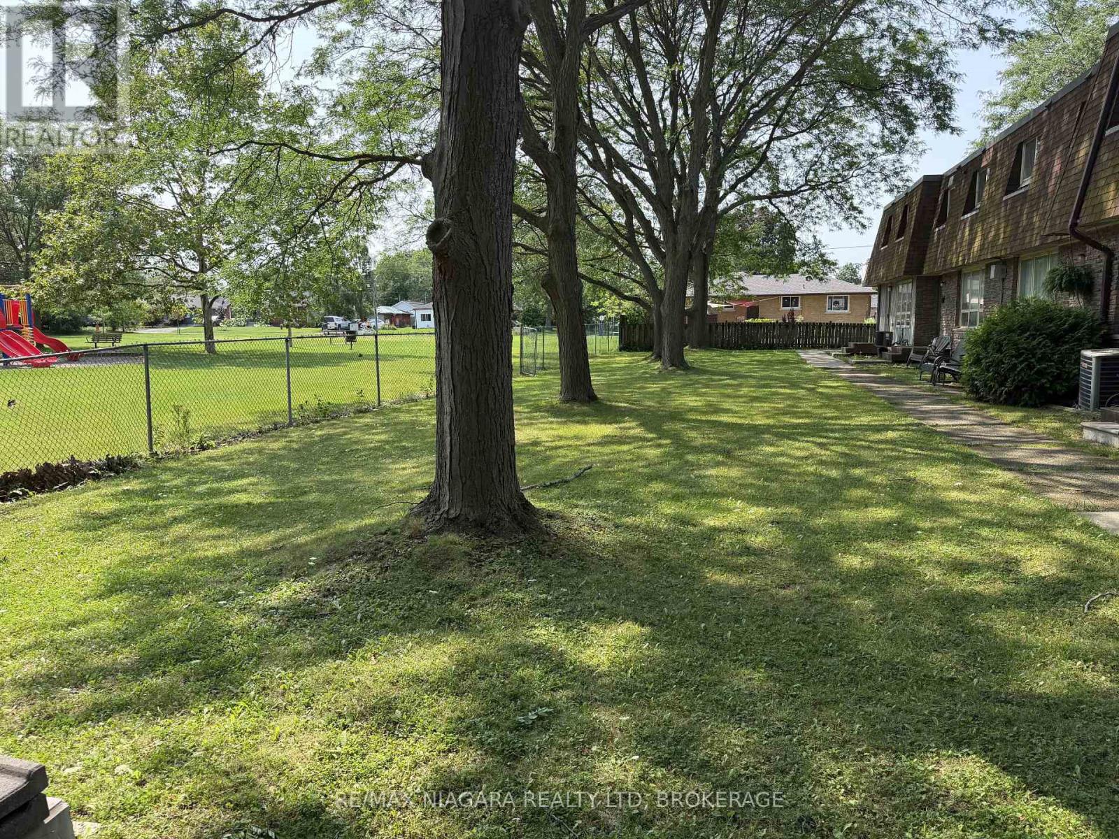 1 - 21 Woodlawn Road, Welland, Ontario  L3C 5Y7 - Photo 13 - X13656568