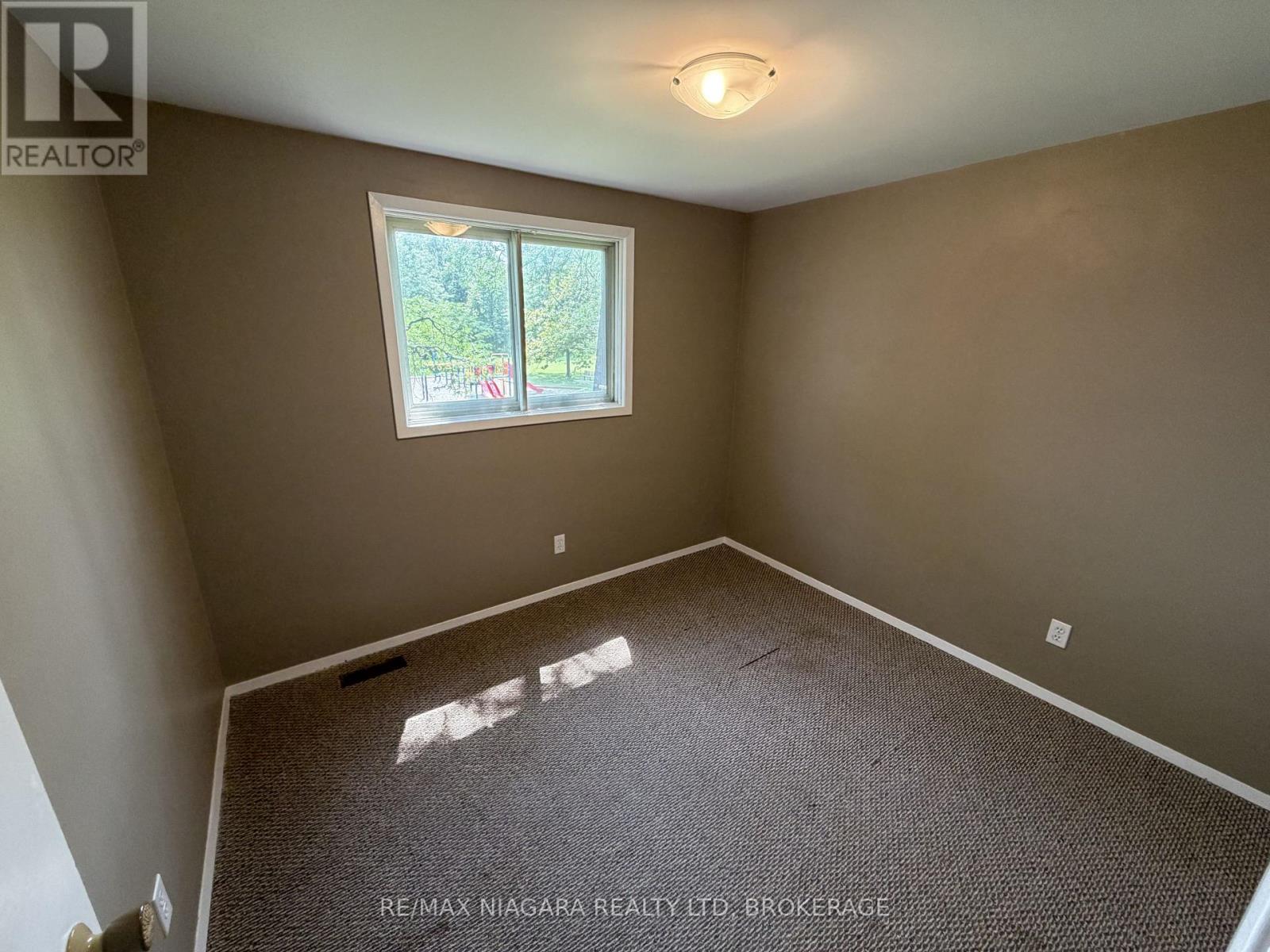 4 - 21 Woodlawn Road, Welland, Ontario  L3C 5Y7 - Photo 7 - X13656574
