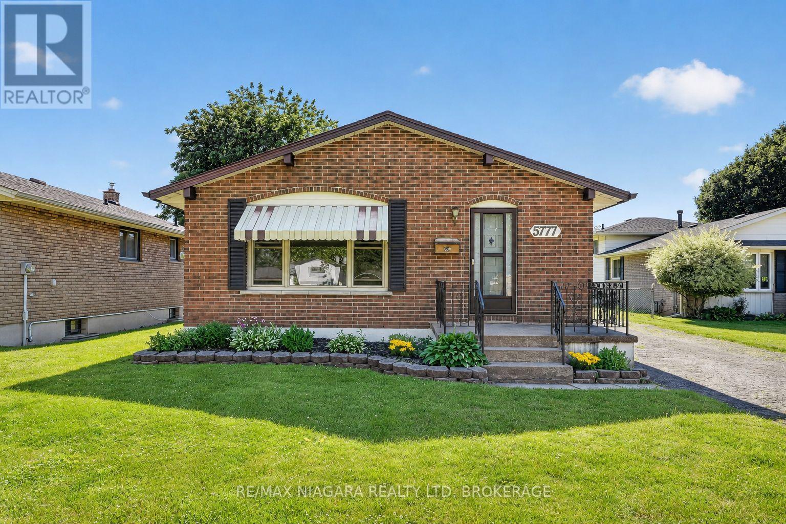 5777 Sunnylea Crescent, Niagara Falls (Arad/fallsview), Ontario L2G 2S1 - Photo 1 - X13656640