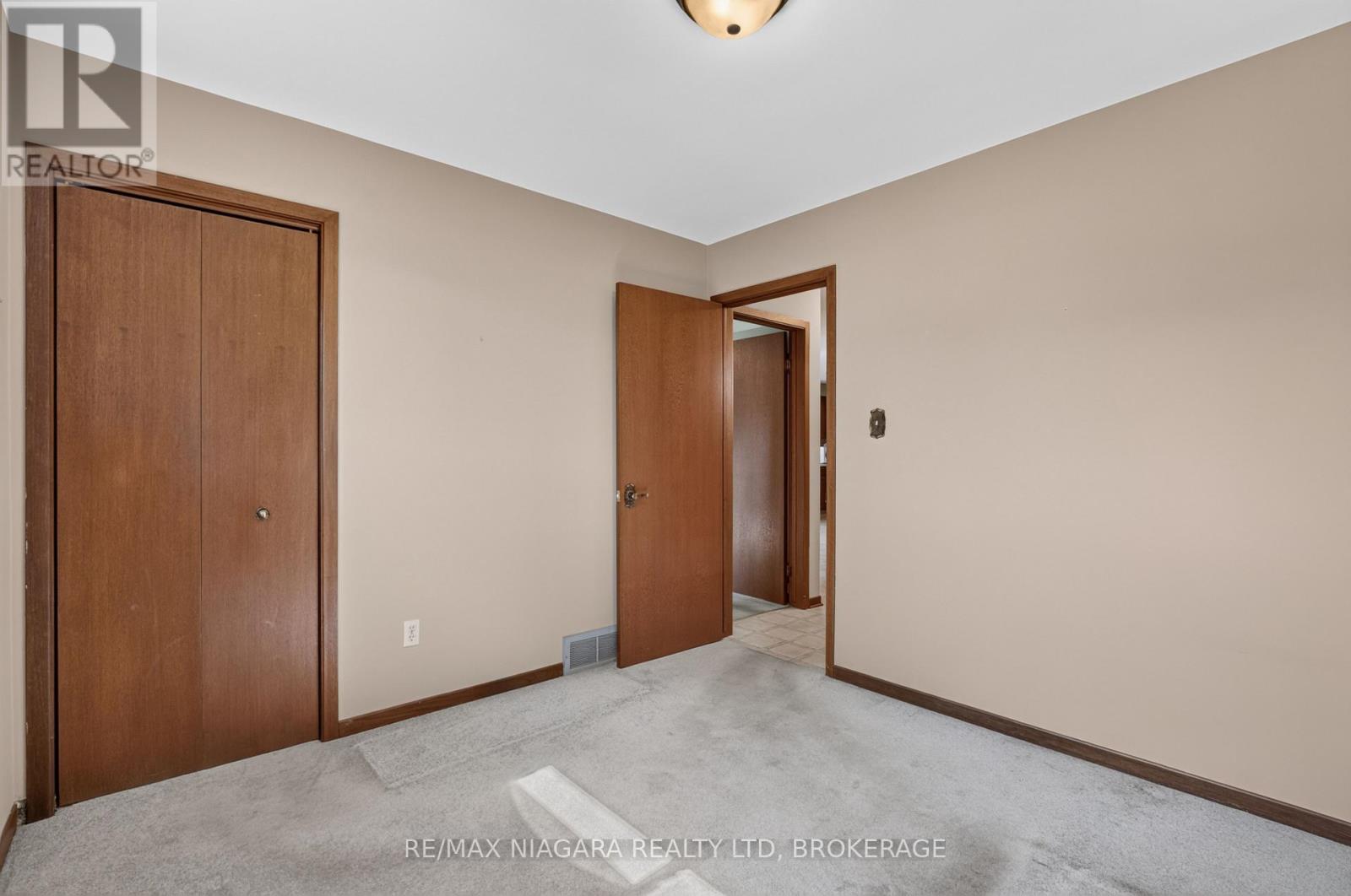 5777 Sunnylea Crescent, Niagara Falls (Arad/fallsview), Ontario L2G 2S1 - Photo 23 - X13656640