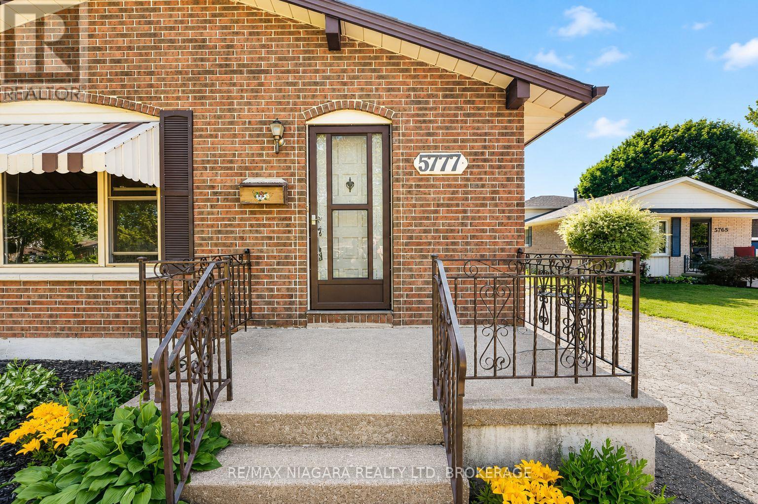 5777 Sunnylea Crescent, Niagara Falls (Arad/fallsview), Ontario L2G 2S1 - Photo 7 - X13656640