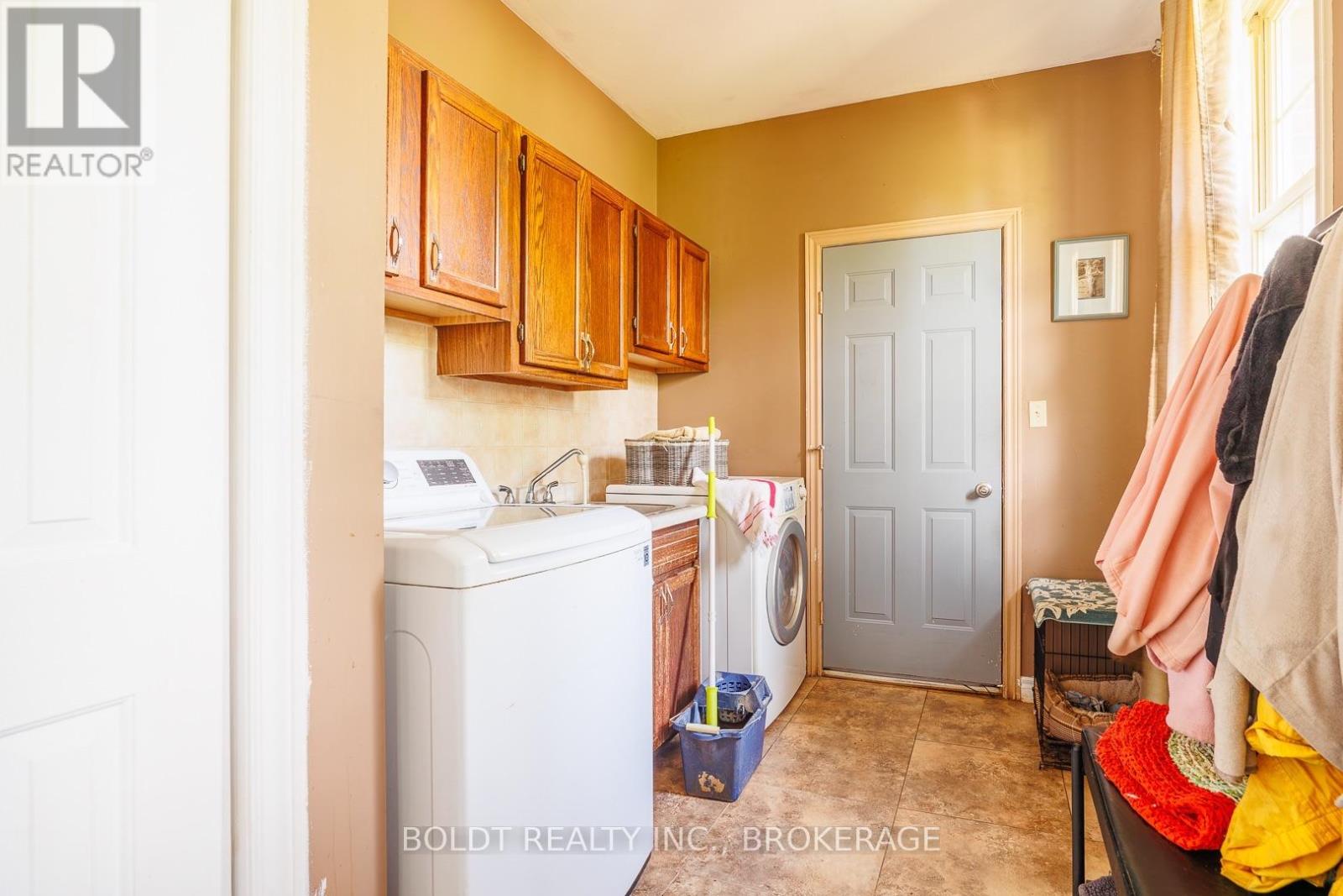 259 Farr Street, Pelham, Ontario  L0S 1C0 - Photo 8 - X13656760
