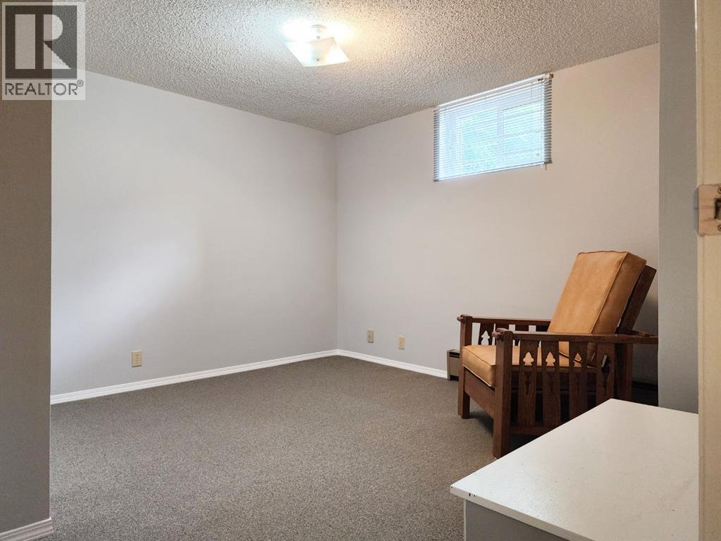 2211 10 Avenue S, Lethbridge, Alberta  T1K 0C3 - Photo 36 - A2325221