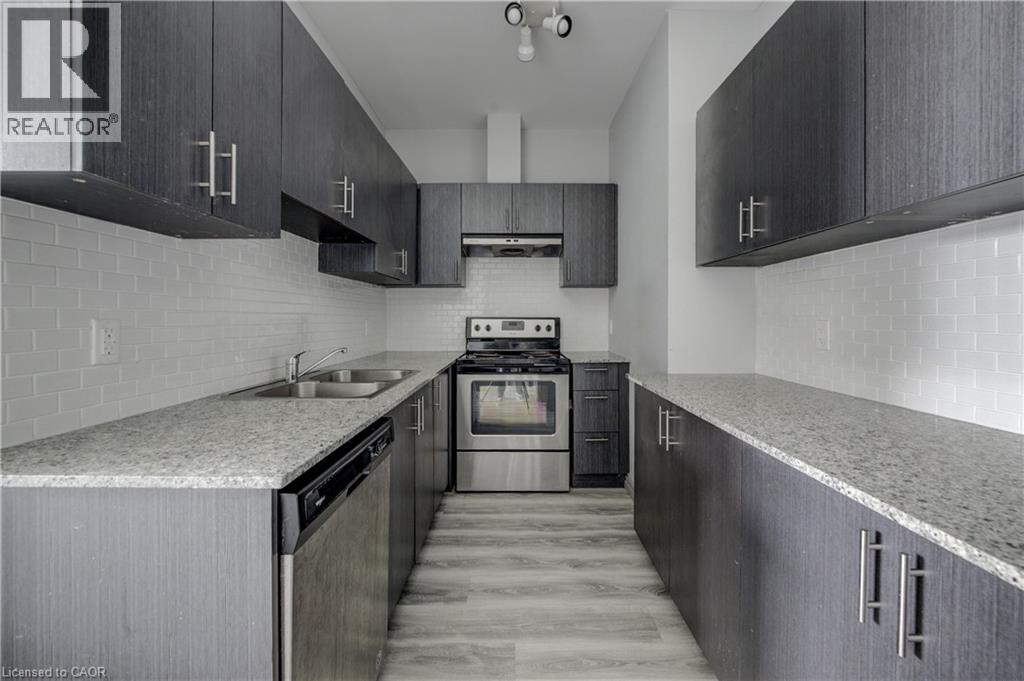 275 Larch Street Unit# G105, Waterloo, Ontario  N2L 3R2 - Photo 5 - 40840418