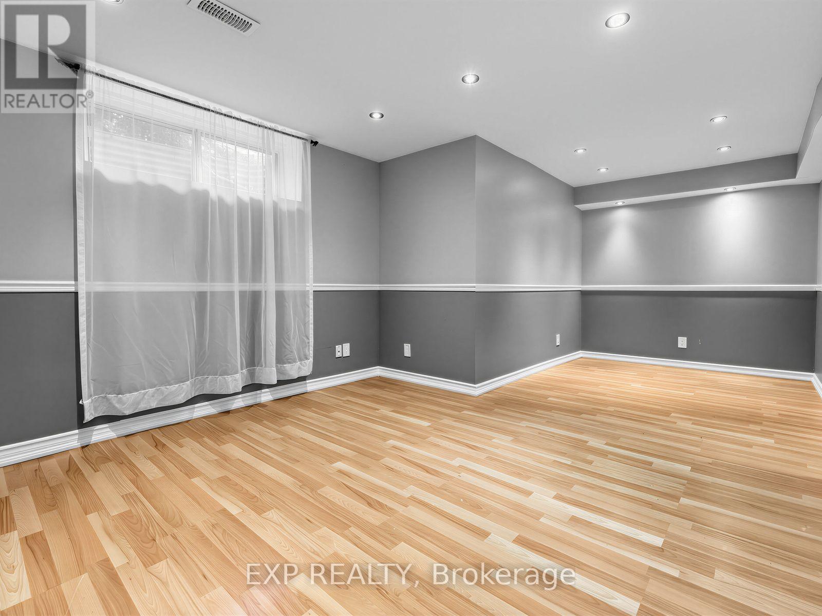1586 Sandgate Crescent, Mississauga, Ontario  L5J 2E5 - Photo 30 - W13656594