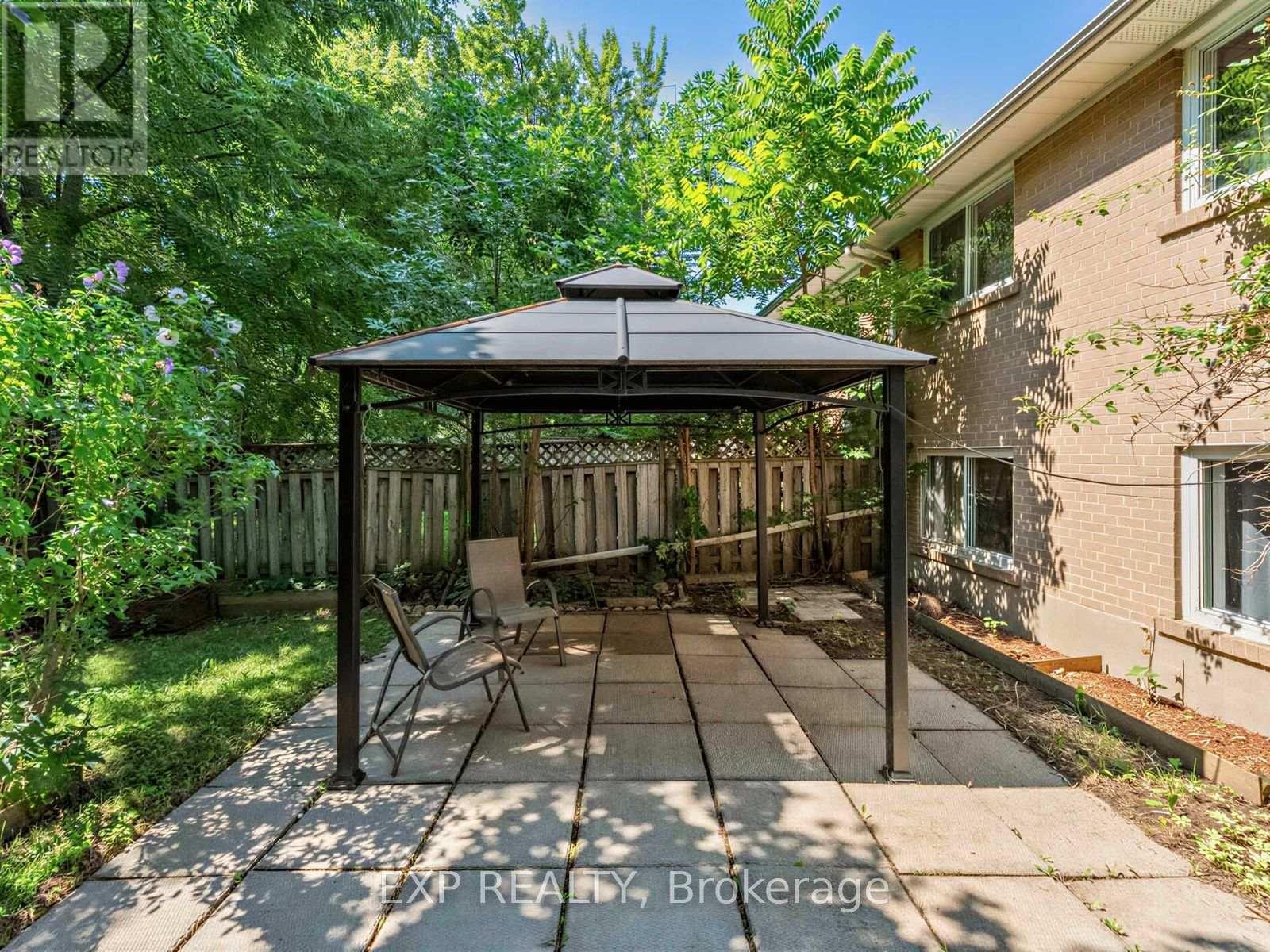 1586 Sandgate Crescent, Mississauga, Ontario  L5J 2E5 - Photo 34 - W13656594
