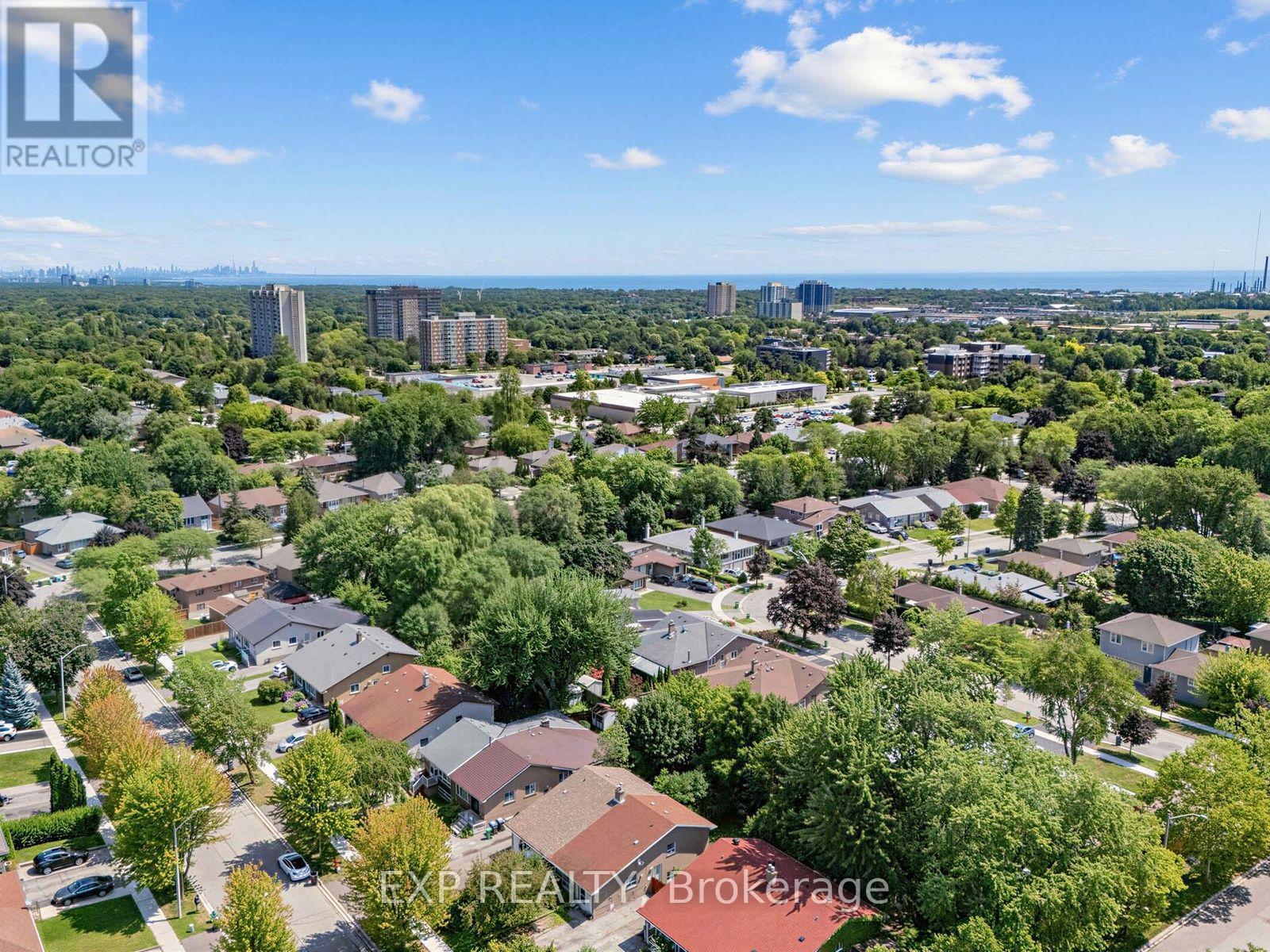 1586 Sandgate Crescent, Mississauga, Ontario  L5J 2E5 - Photo 36 - W13656594