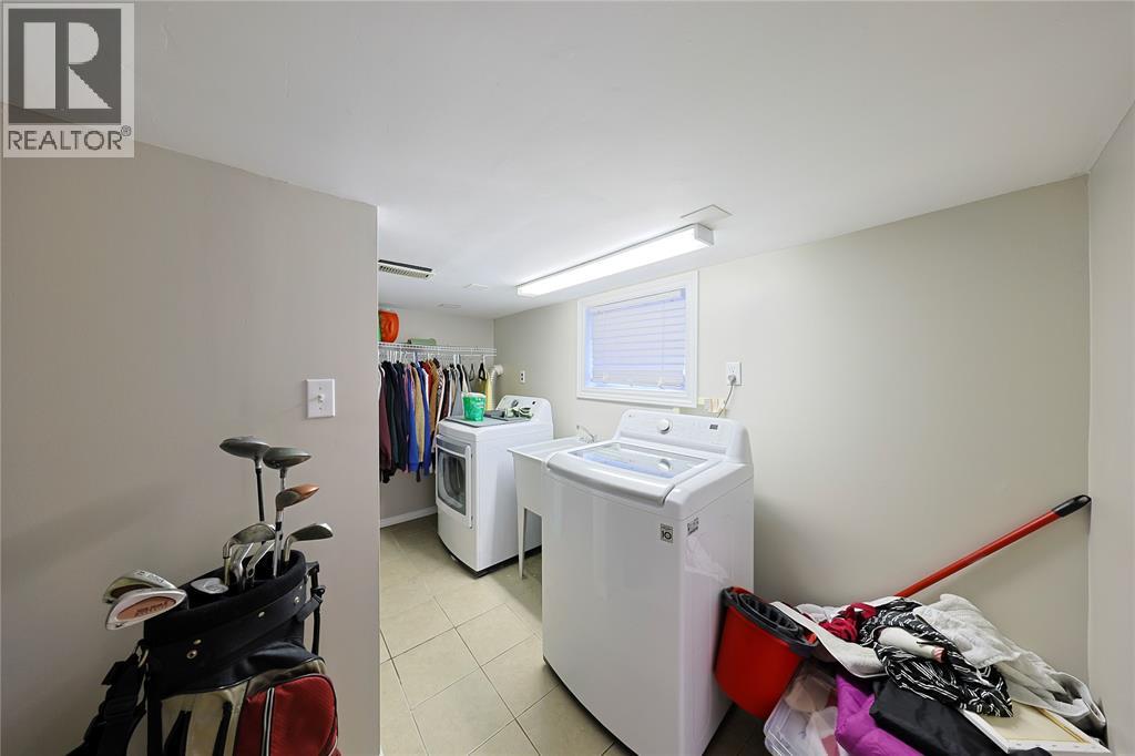 414 Davis Street, Sarnia, Ontario  N7T 1C3 - Photo 18 - 26019121