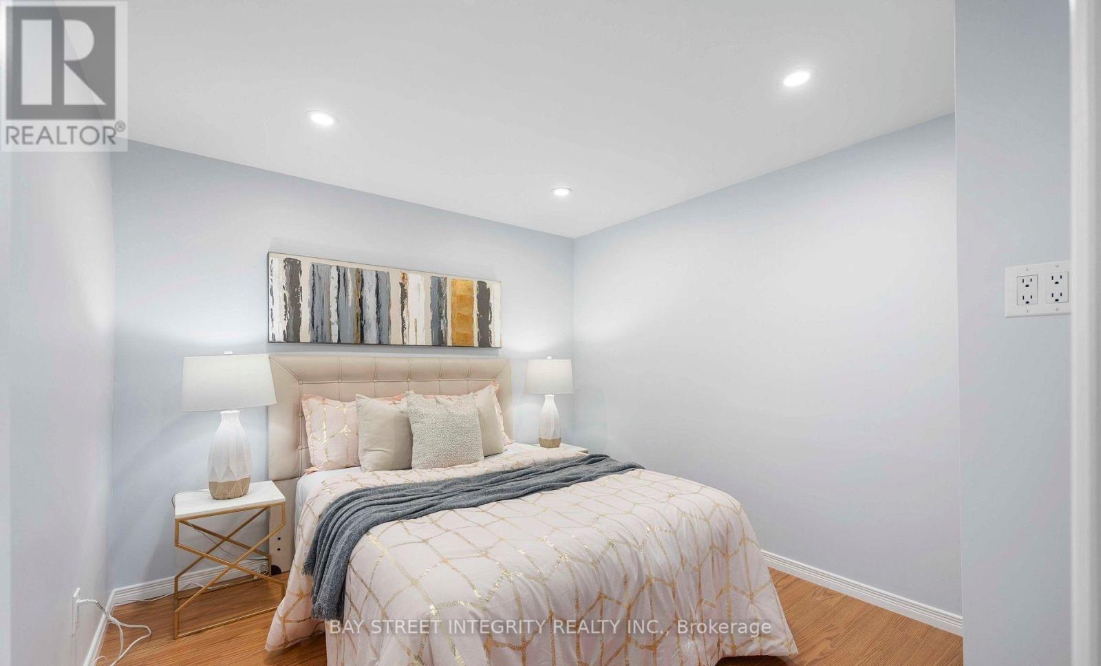 22 Dunbar Crescent, Markham, Ontario L3R 6W8 - Photo 11 - N13582170