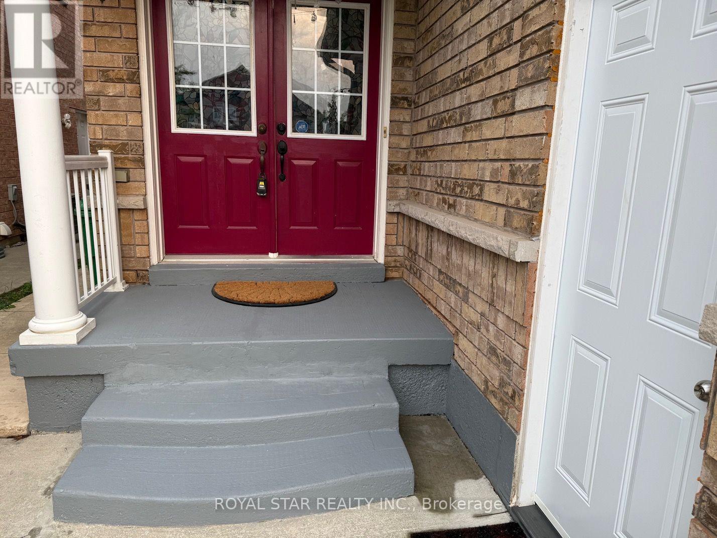 50 Dewridge Court, Brampton, Ontario  L6R 3C1 - Photo 6 - W13529438