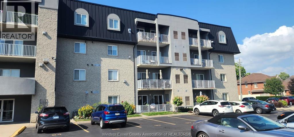 MLS# 26019328: 6055 ELLIS Unit# 403, LaSalle, Canada