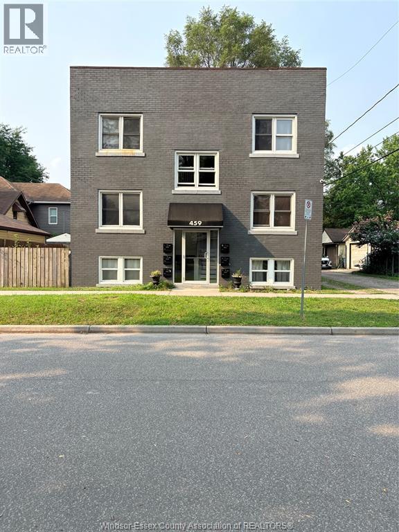 MLS# 26018631: 459 WATKINS STREET Unit# 1, Windsor, Canada