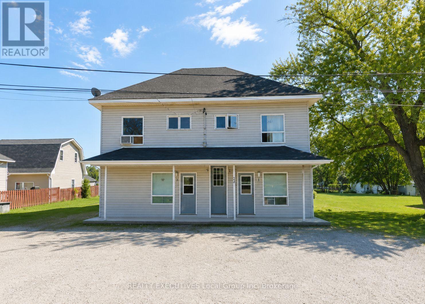 26 Spring Street, West Nipissing, Ontario P2B 3G7 - Photo 1 - X13656730