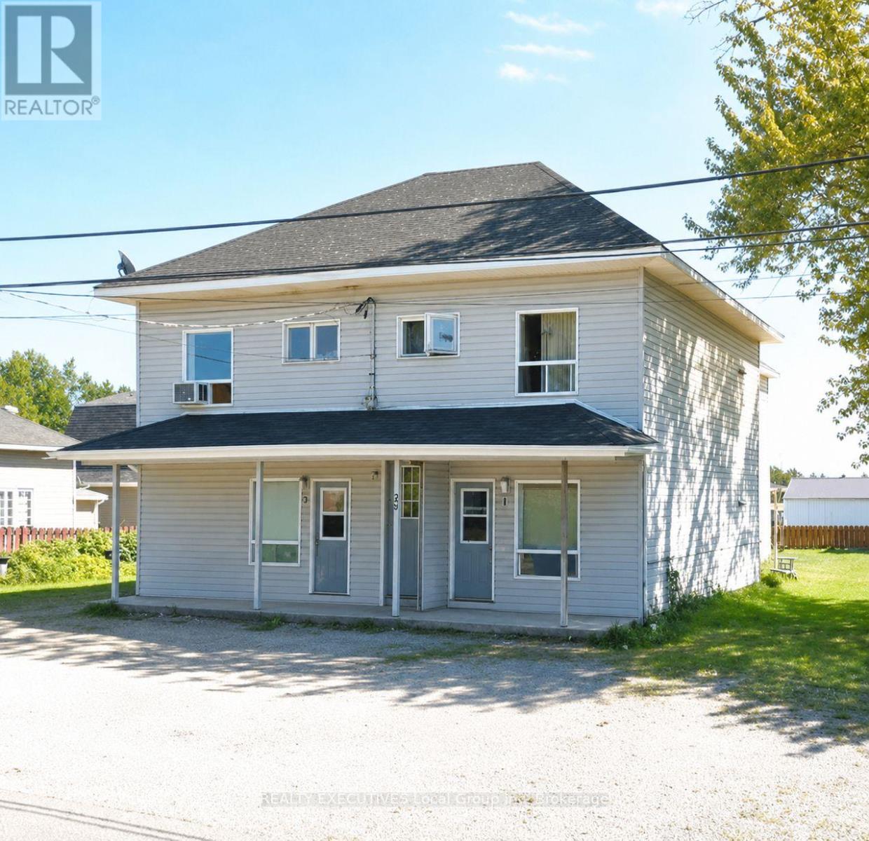 26 Spring Street, West Nipissing, Ontario P2B 3G7 - Photo 2 - X13656730
