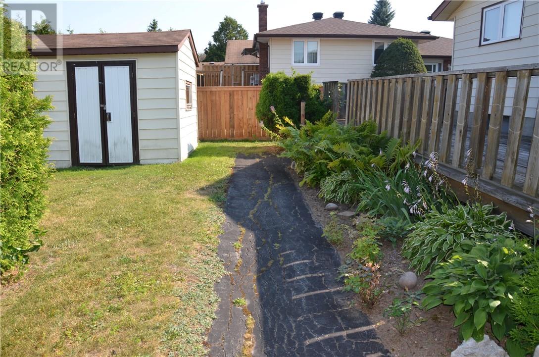 1564 Yarmouth Street, Sudbury, Ontario  P3A 5A6 - Photo 5 - 2129618