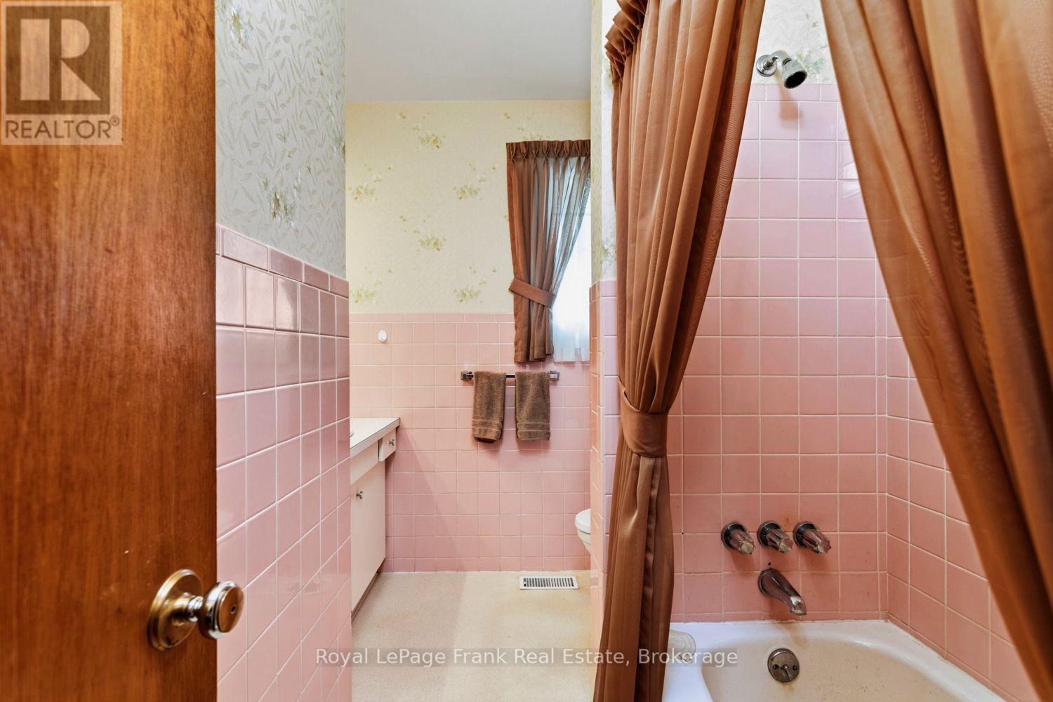 5080 Bowmanville Avenue, Clarington, Ontario L1C 6W6 - Photo 24 - E13656714