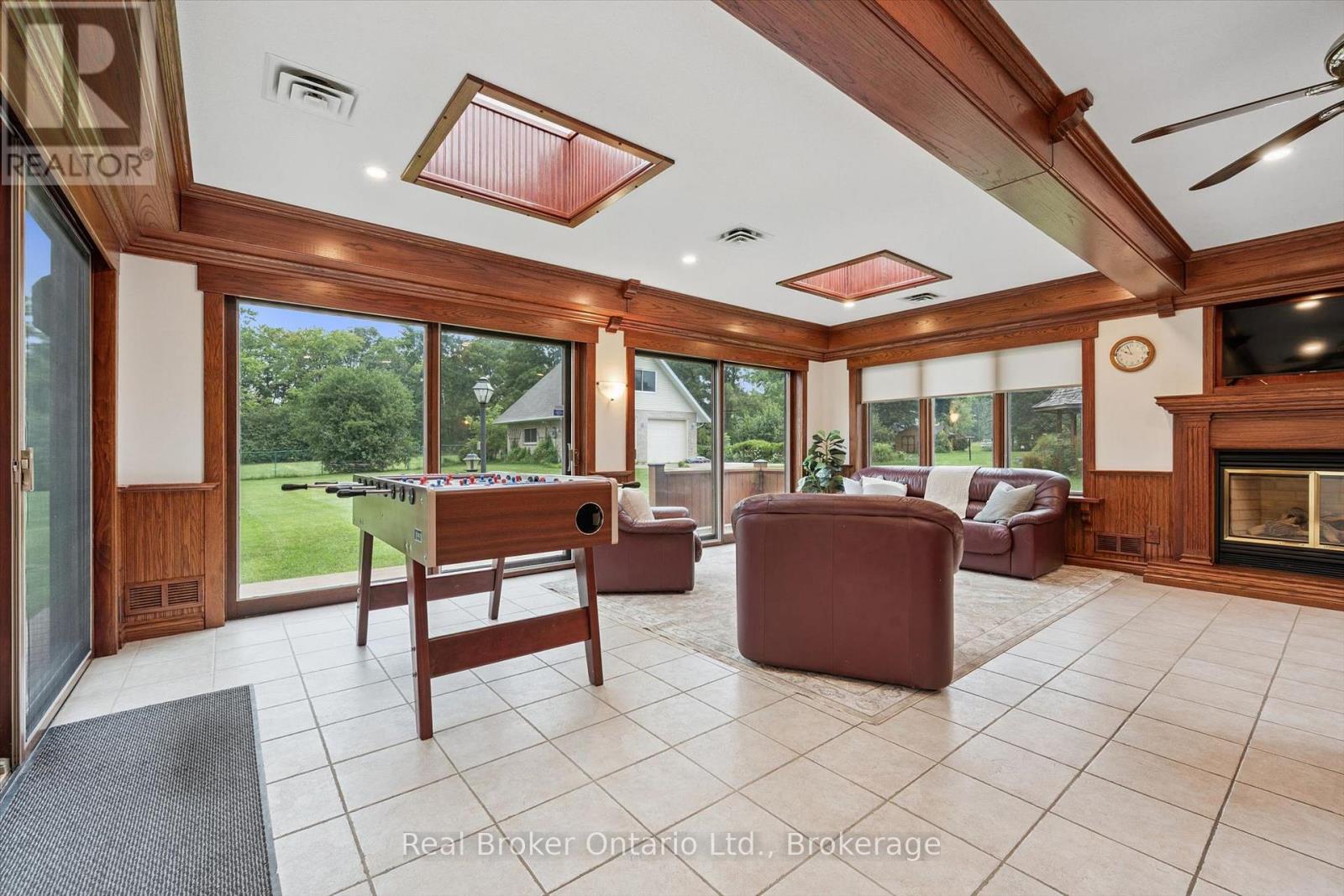 32 Sunset Drive, Woolwich, Ontario  N0B 2V0 - Photo 16 - X13656588