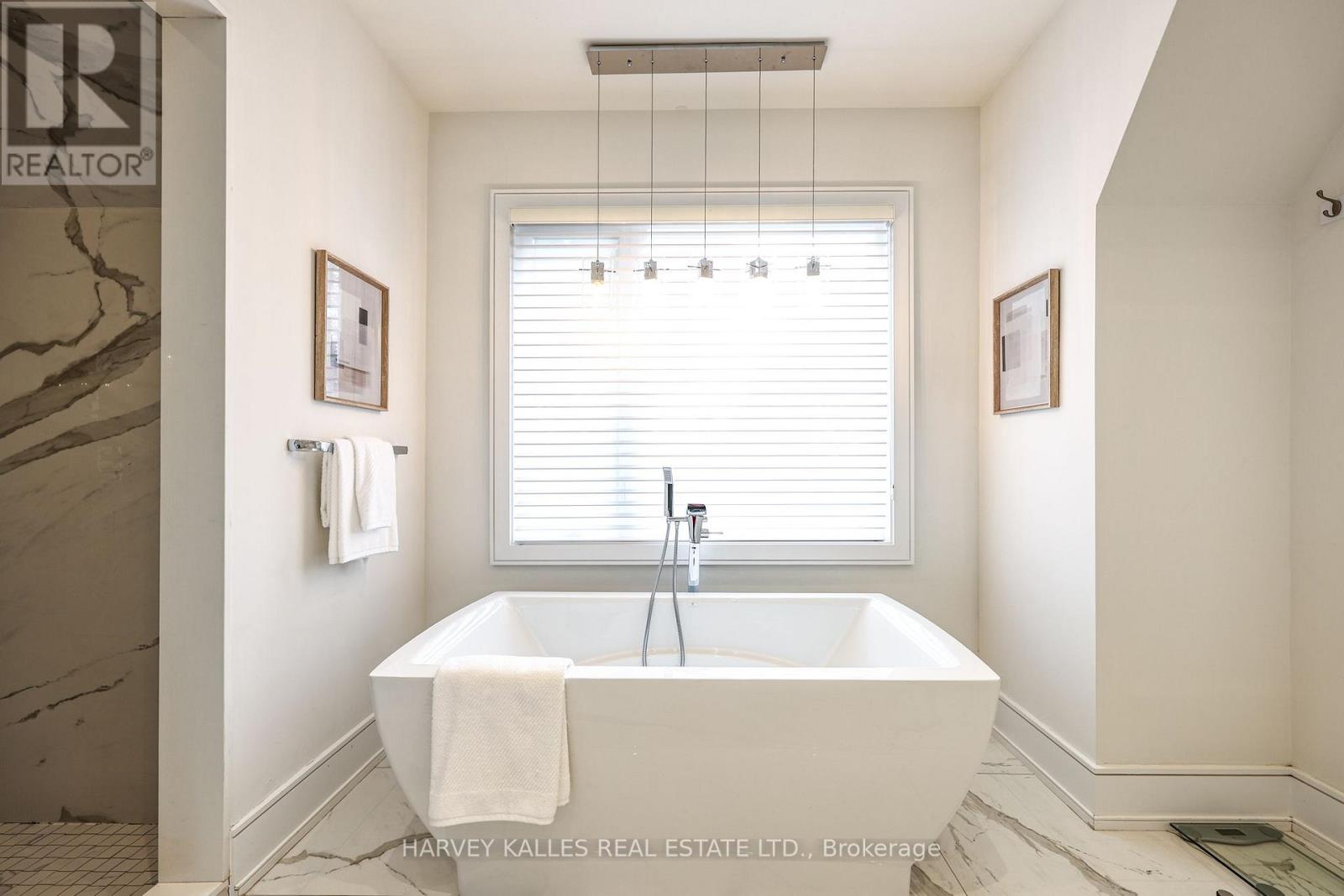 67 Dunblaine Avenue, Toronto, Ontario  M5M 2S2 - Photo 26 - C13656596