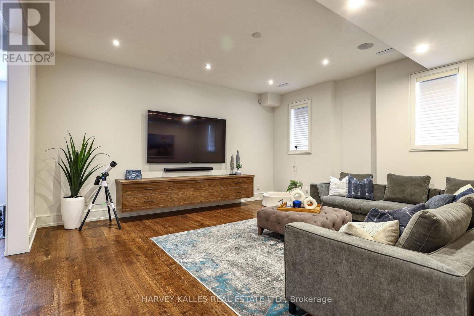 67 Dunblaine Avenue, Toronto, Ontario  M5M 2S2 - Photo 41 - C13656596