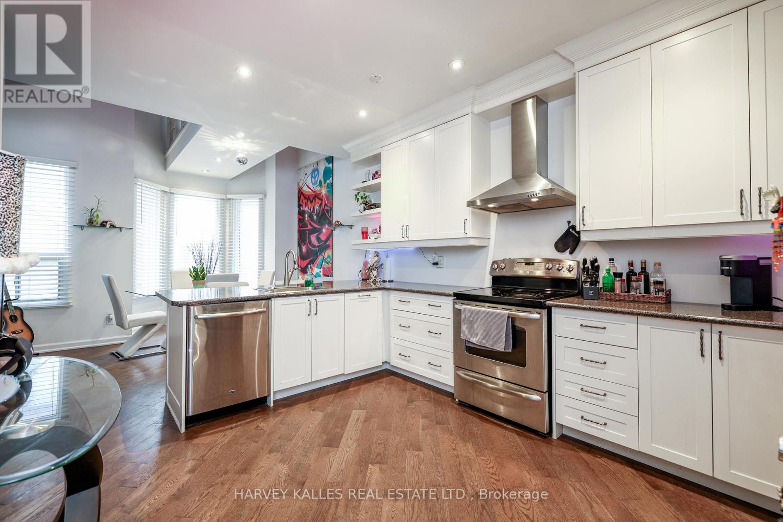 530 Richmond Street W, Toronto, Ontario  M5V 1Y4 - Photo 3 - C13656612