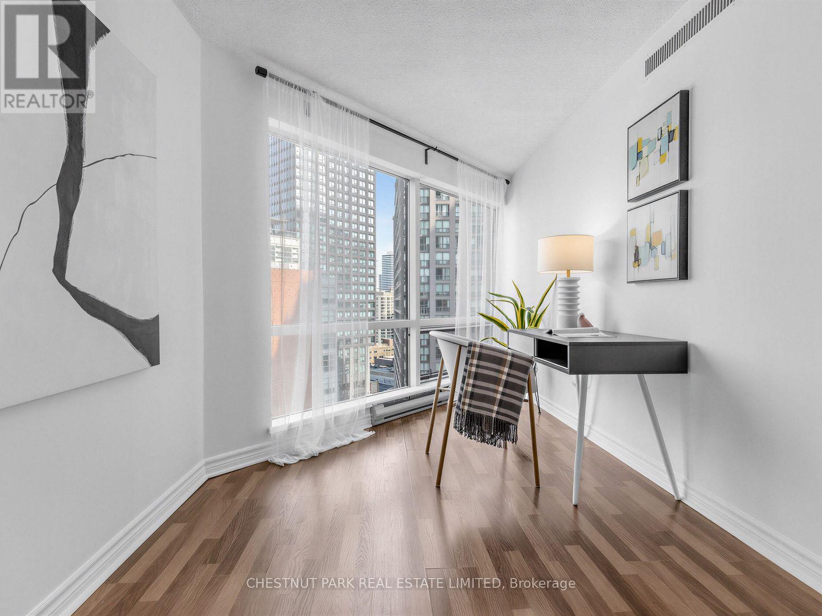 1408 - 1001 Bay Street, Toronto, Ontario  M5S 3A6 - Photo 10 - C13656656
