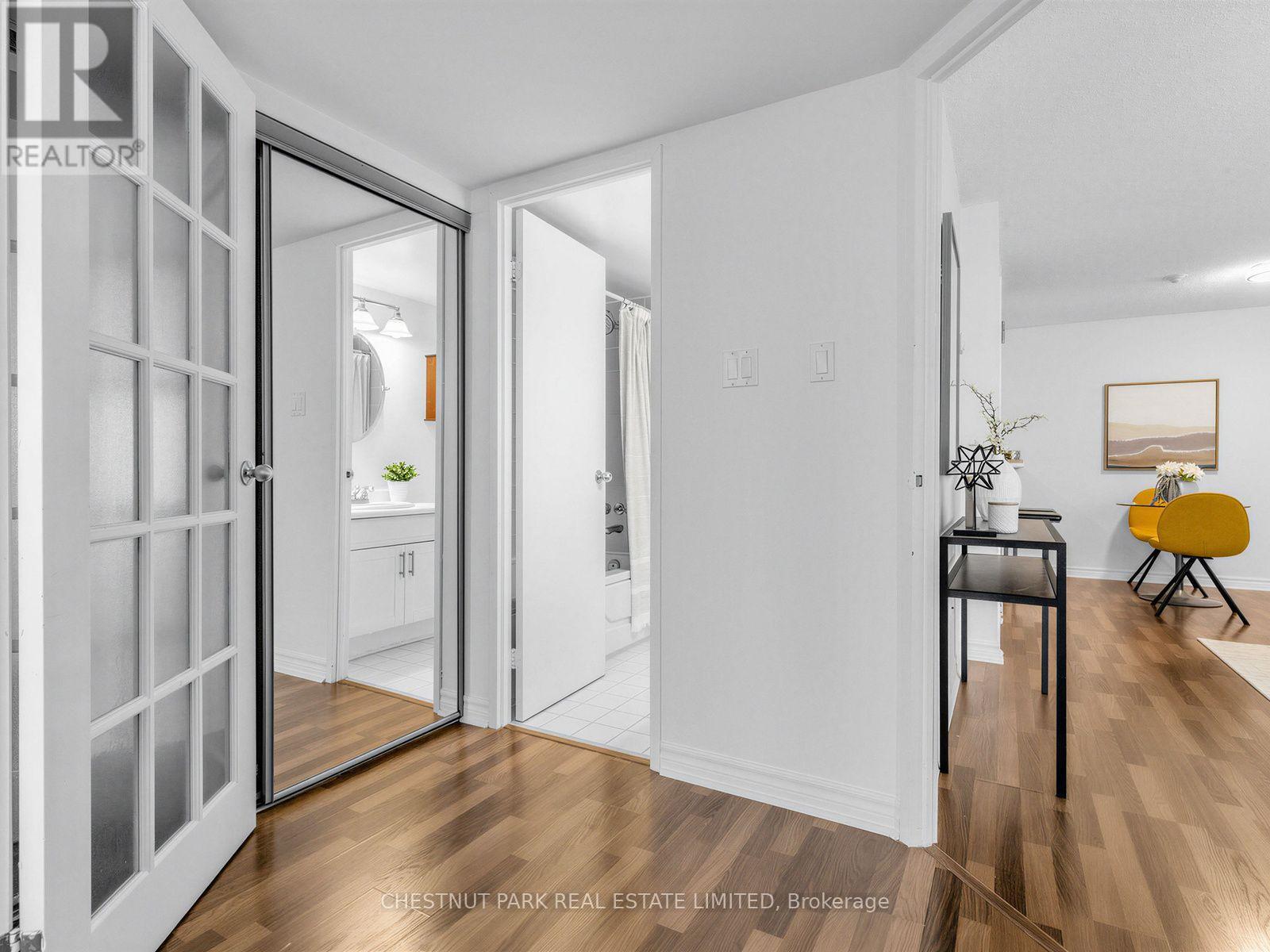 1408 - 1001 Bay Street, Toronto, Ontario  M5S 3A6 - Photo 17 - C13656656