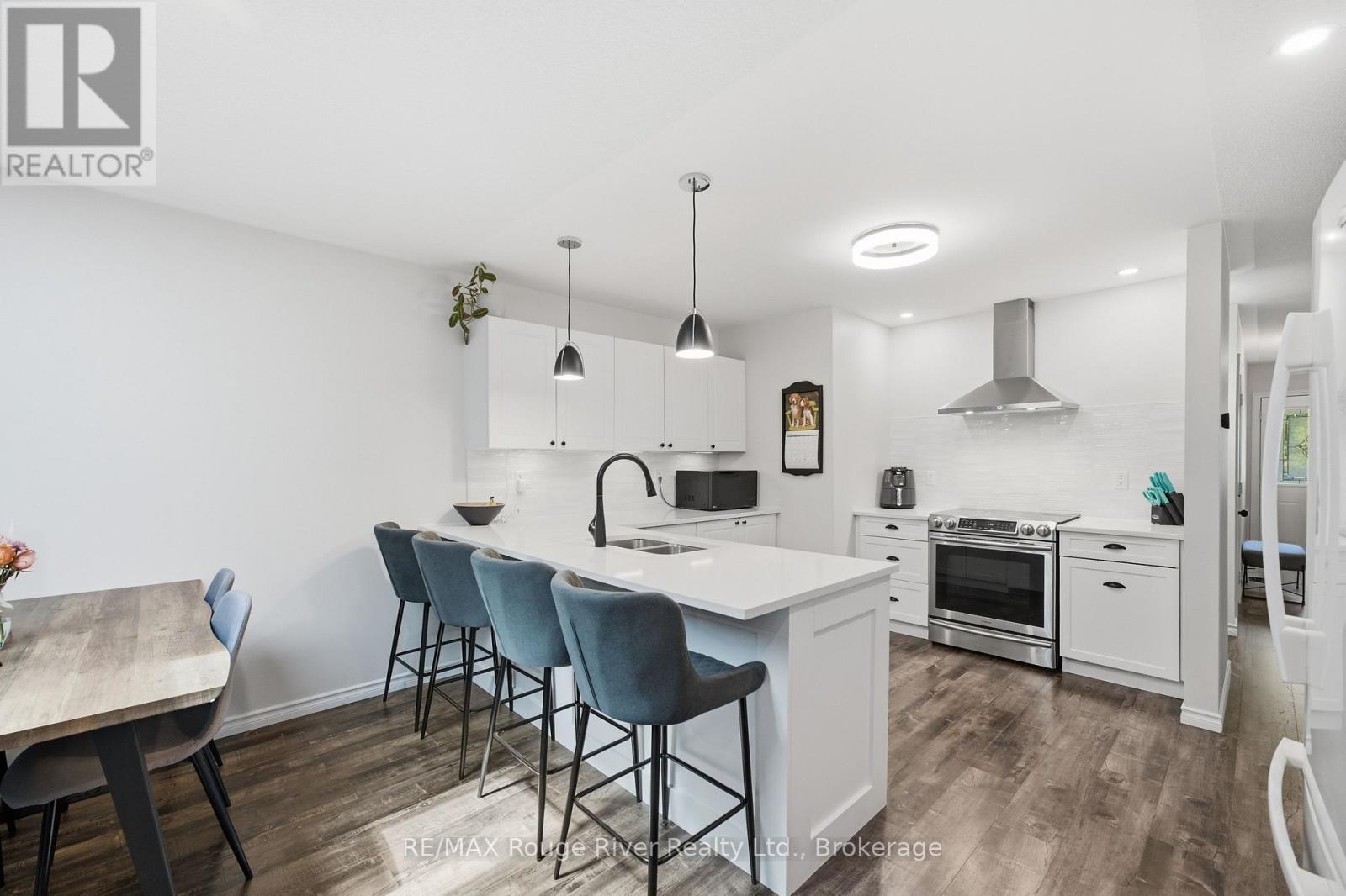 10 Talbot Drive W, Port Hope, Ontario  L1A 4L2 - Photo 8 - X13656716