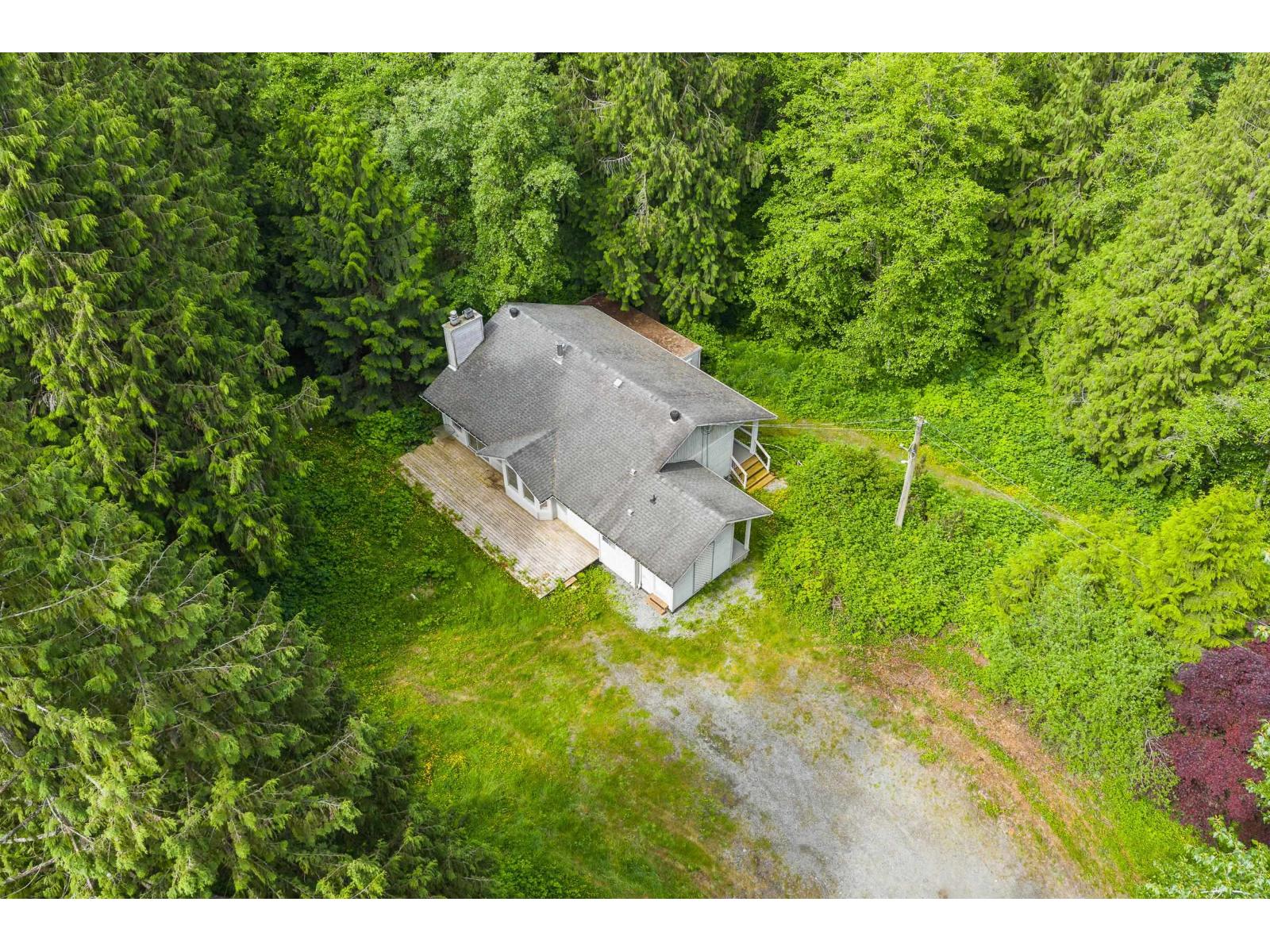 9232 FARRINGTON STREET, Mission, British Columbia