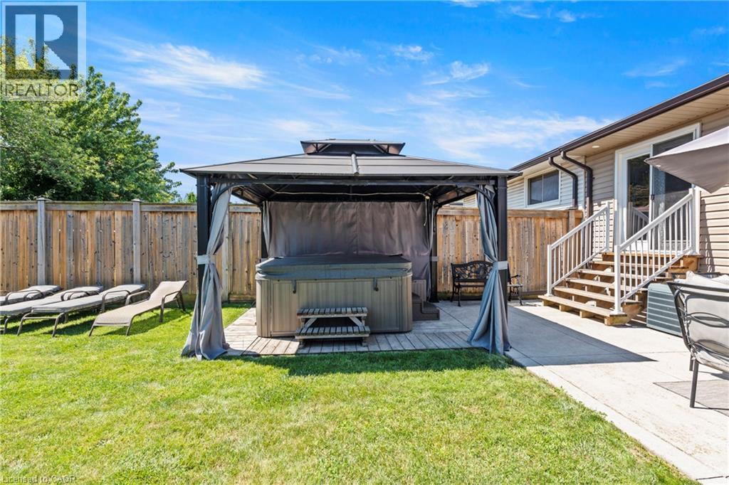 167 Berkindale Drive, Hamilton, Ontario  L8E 2R6 - Photo 35 - 40852257