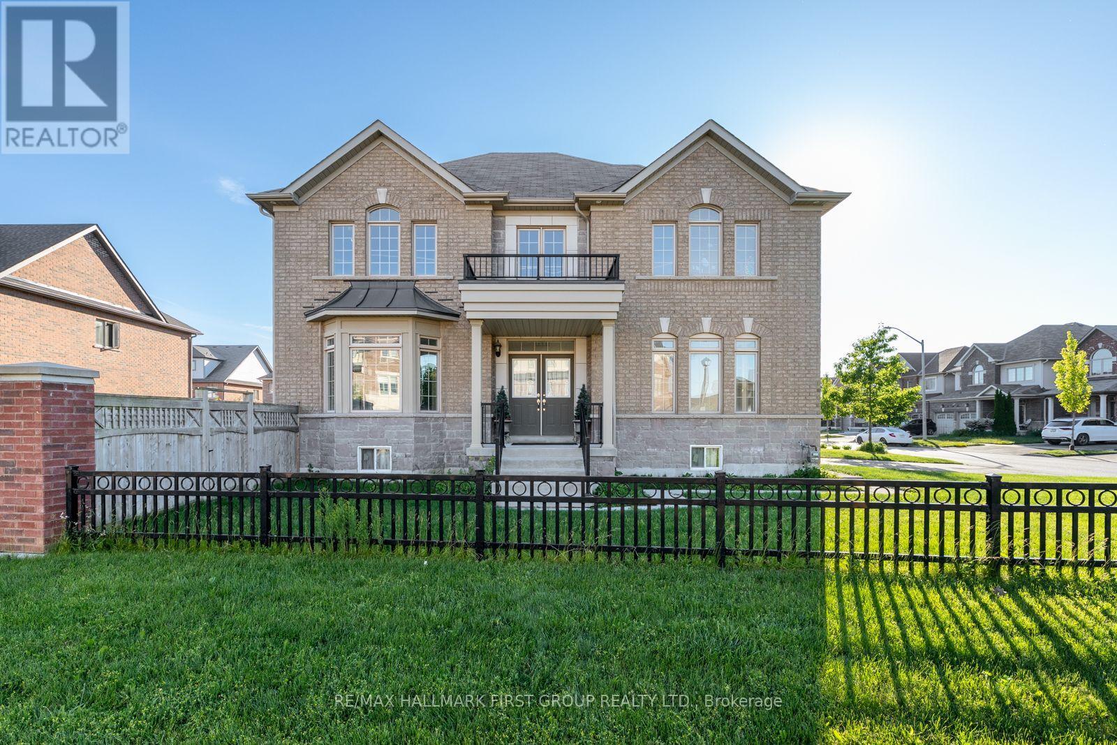 1 Cale Avenue, Clarington, Ontario  L1E 0H5 - Photo 4 - E13656590