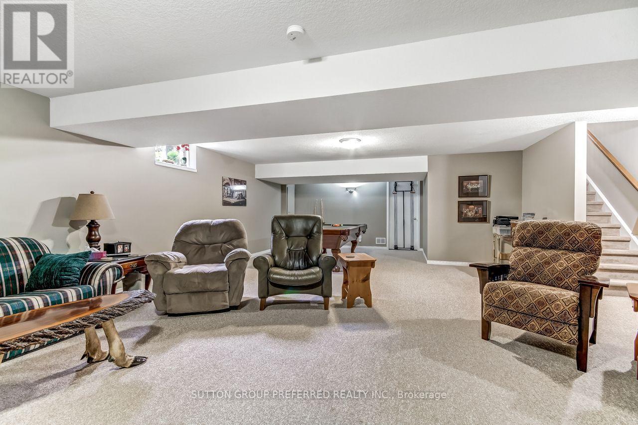 857 Silversmith Street, London North, Ontario  N6H 5T4 - Photo 18 - X13656538