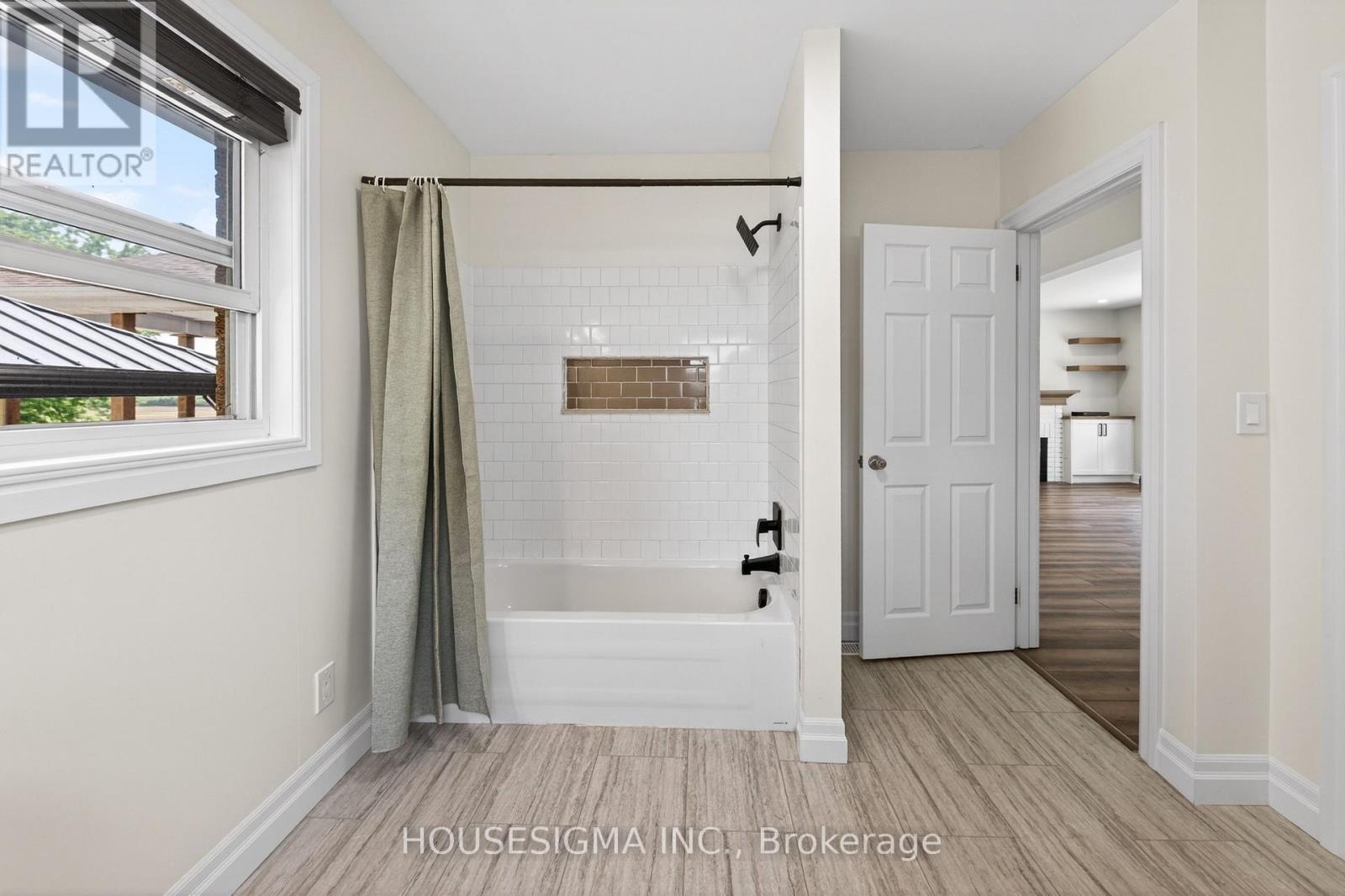 3402 Dorchester Road, Thames Centre, Ontario  N0L 1G5 - Photo 24 - X13656748
