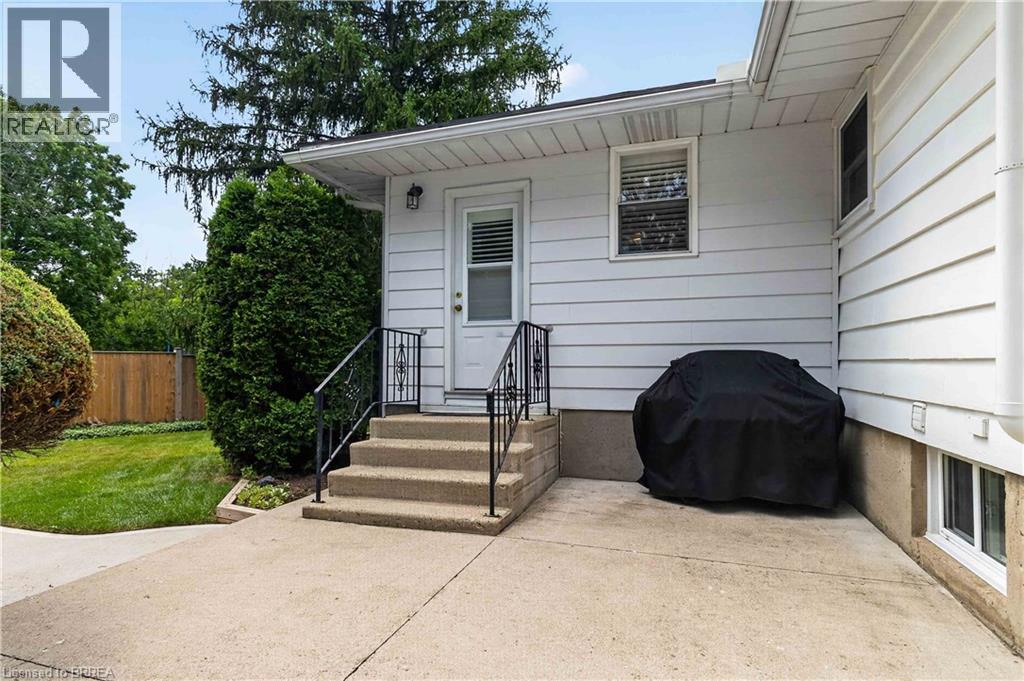8 Avondale Crescent, Brantford, Ontario  N3S 4L5 - Photo 26 - 40854004