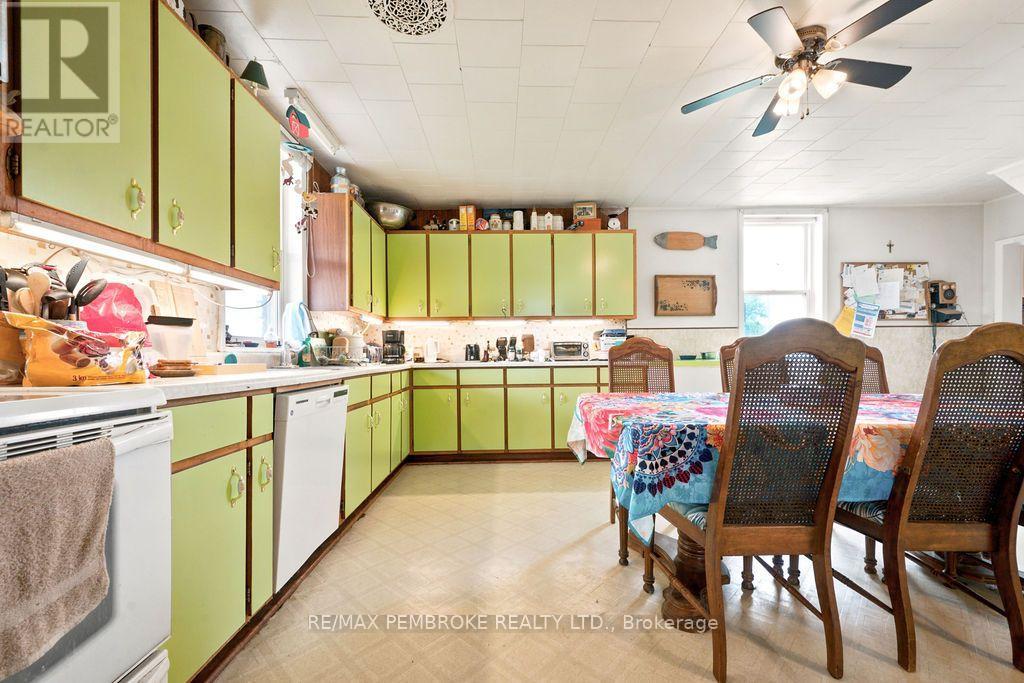 601 Silver Lake Road, Bonnechere Valley, Ontario  K0J 1T0 - Photo 10 - X13656572
