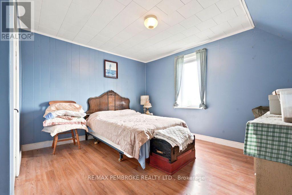 601 Silver Lake Road, Bonnechere Valley, Ontario  K0J 1T0 - Photo 15 - X13656572