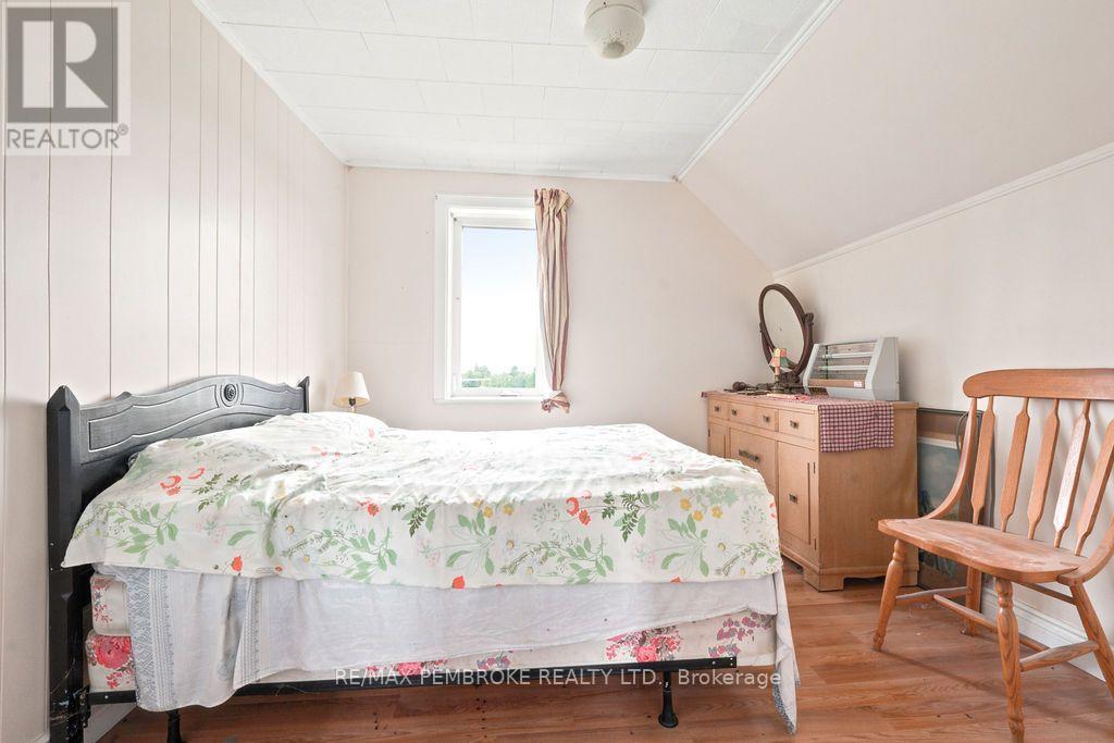 601 Silver Lake Road, Bonnechere Valley, Ontario  K0J 1T0 - Photo 17 - X13656572