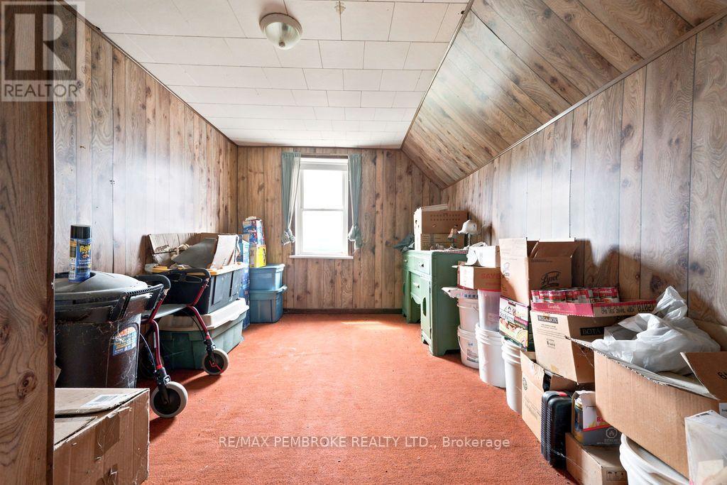 601 Silver Lake Road, Bonnechere Valley, Ontario  K0J 1T0 - Photo 19 - X13656572