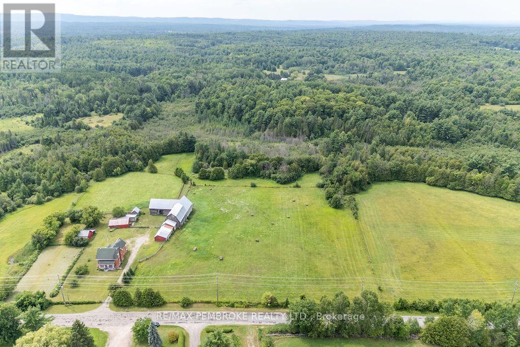 601 Silver Lake Road, Bonnechere Valley, Ontario  K0J 1T0 - Photo 39 - X13656572