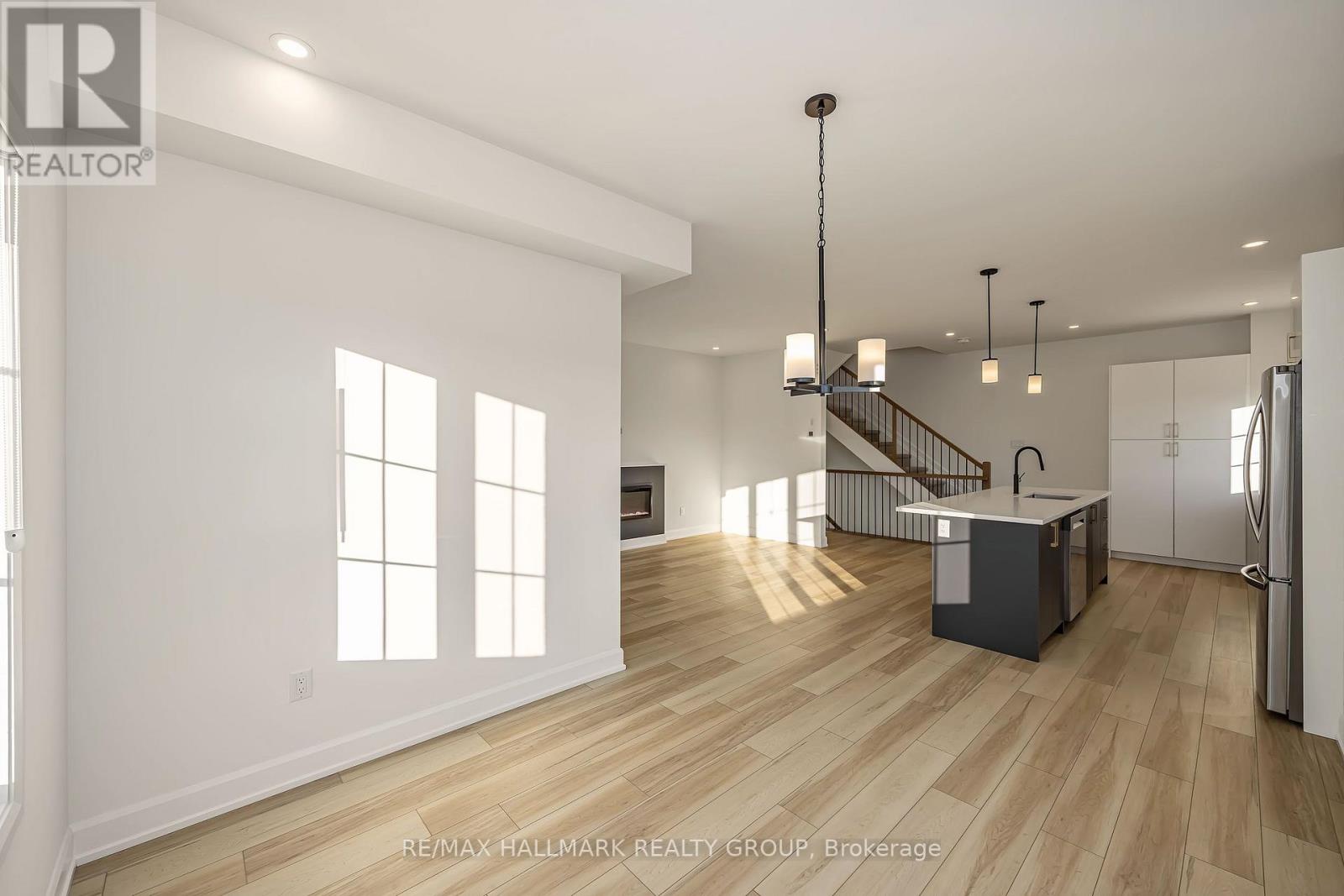422 Rolling Meadow Crescent, Ottawa, Ontario  K1W 0X6 - Photo 20 - X13656718