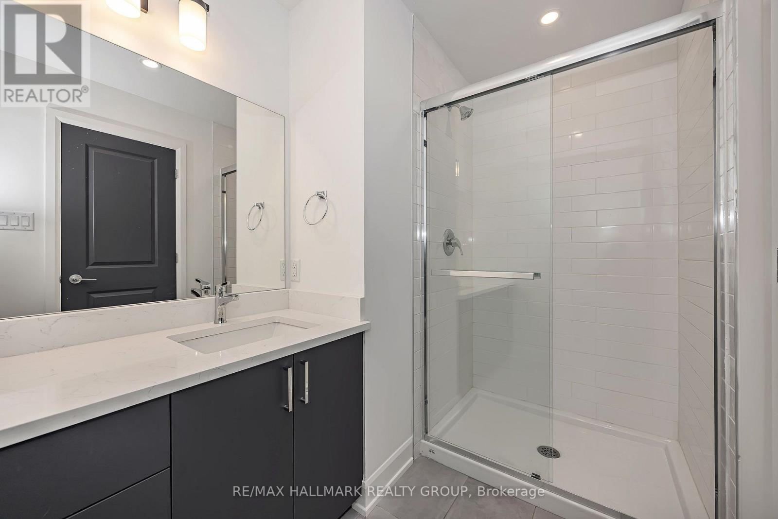 422 Rolling Meadow Crescent, Ottawa, Ontario  K1W 0X6 - Photo 28 - X13656718