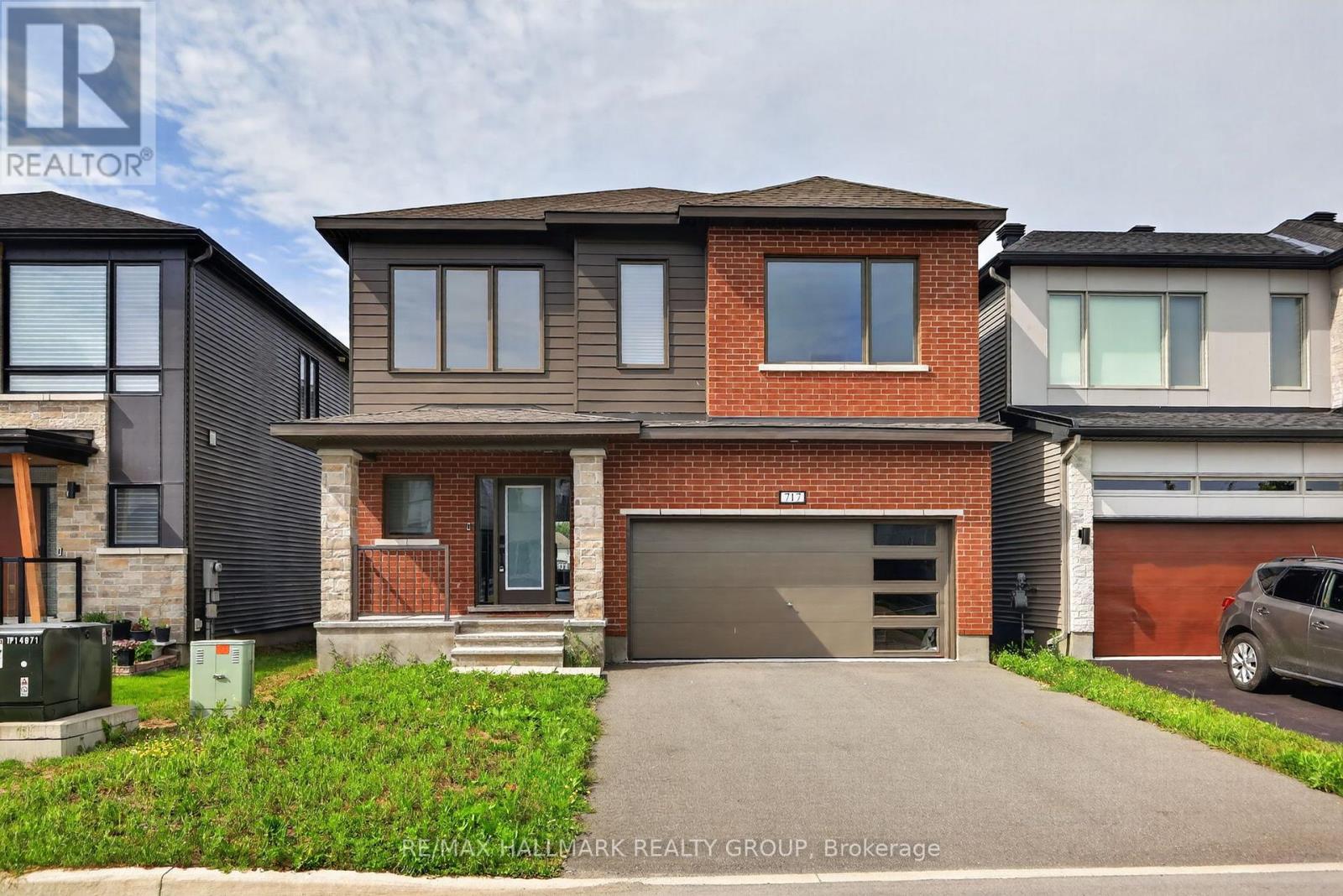 717 Fenwick Way, Ottawa, Ontario  K2J 7E2 - Photo 1 - X13656742