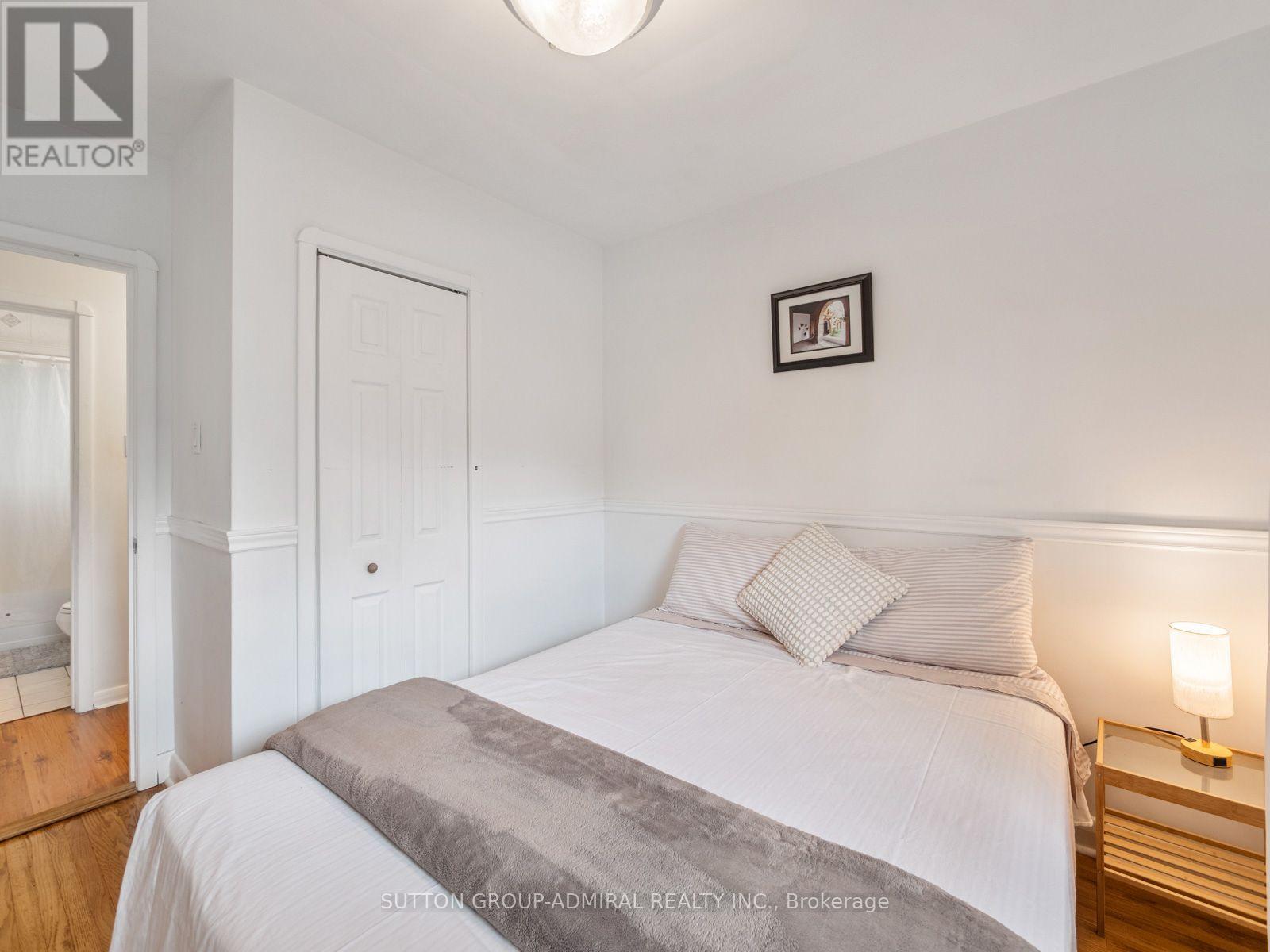 261 Carol Avenue, Newmarket, Ontario  L3Y 4T2 - Photo 20 - N13656550