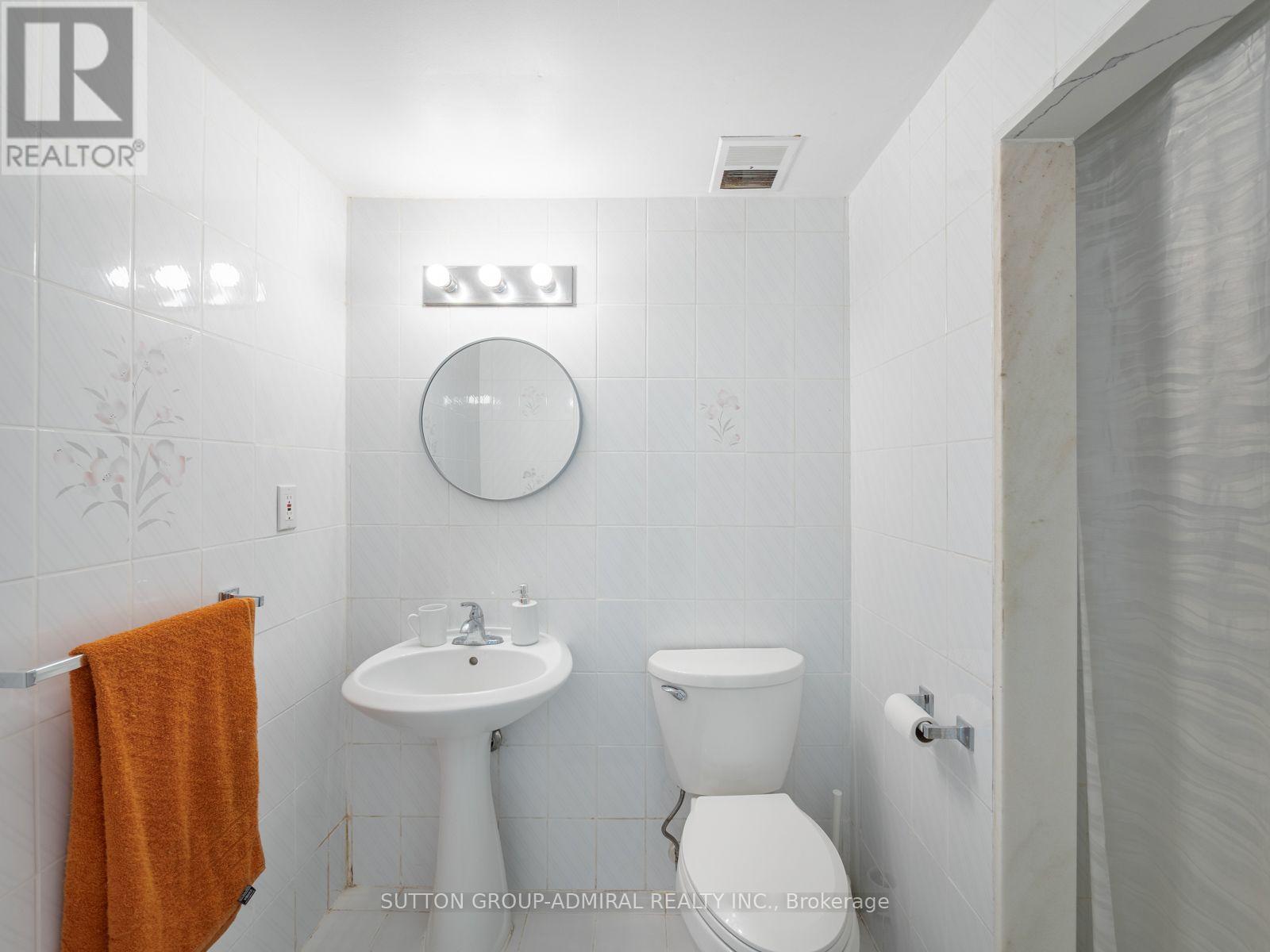 261 Carol Avenue, Newmarket, Ontario  L3Y 4T2 - Photo 32 - N13656550