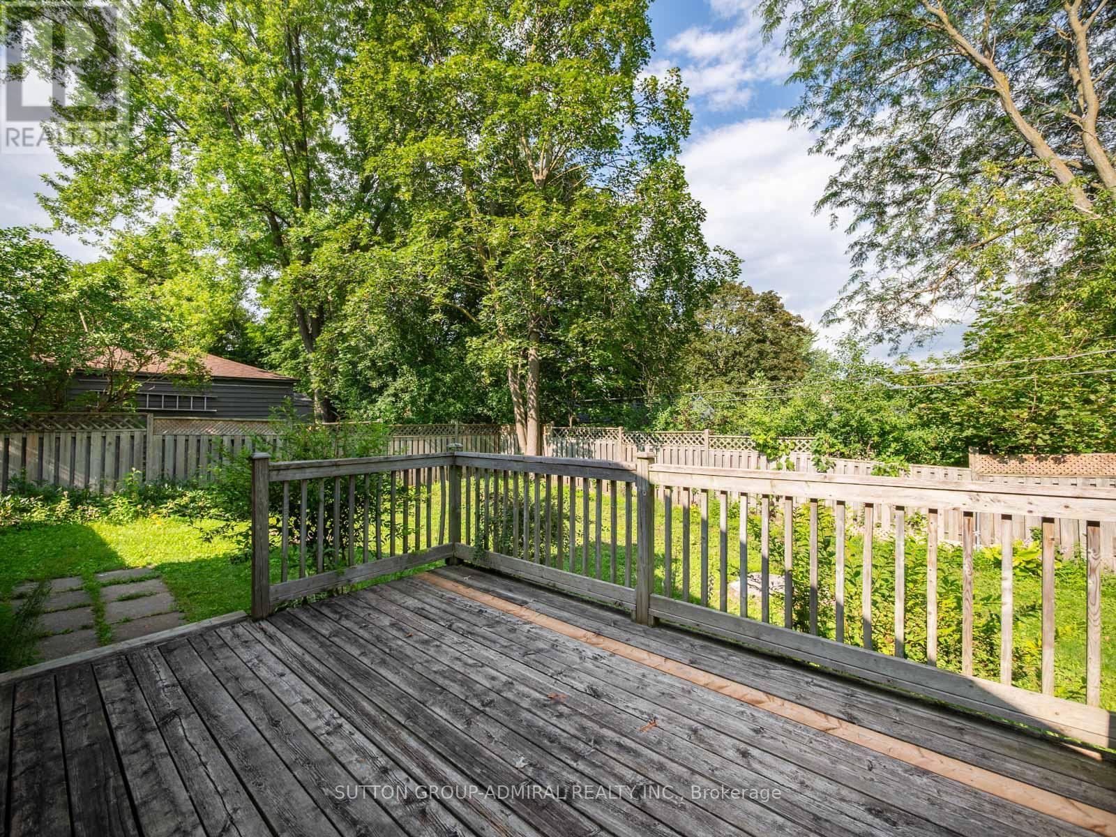 261 Carol Avenue, Newmarket, Ontario  L3Y 4T2 - Photo 35 - N13656550