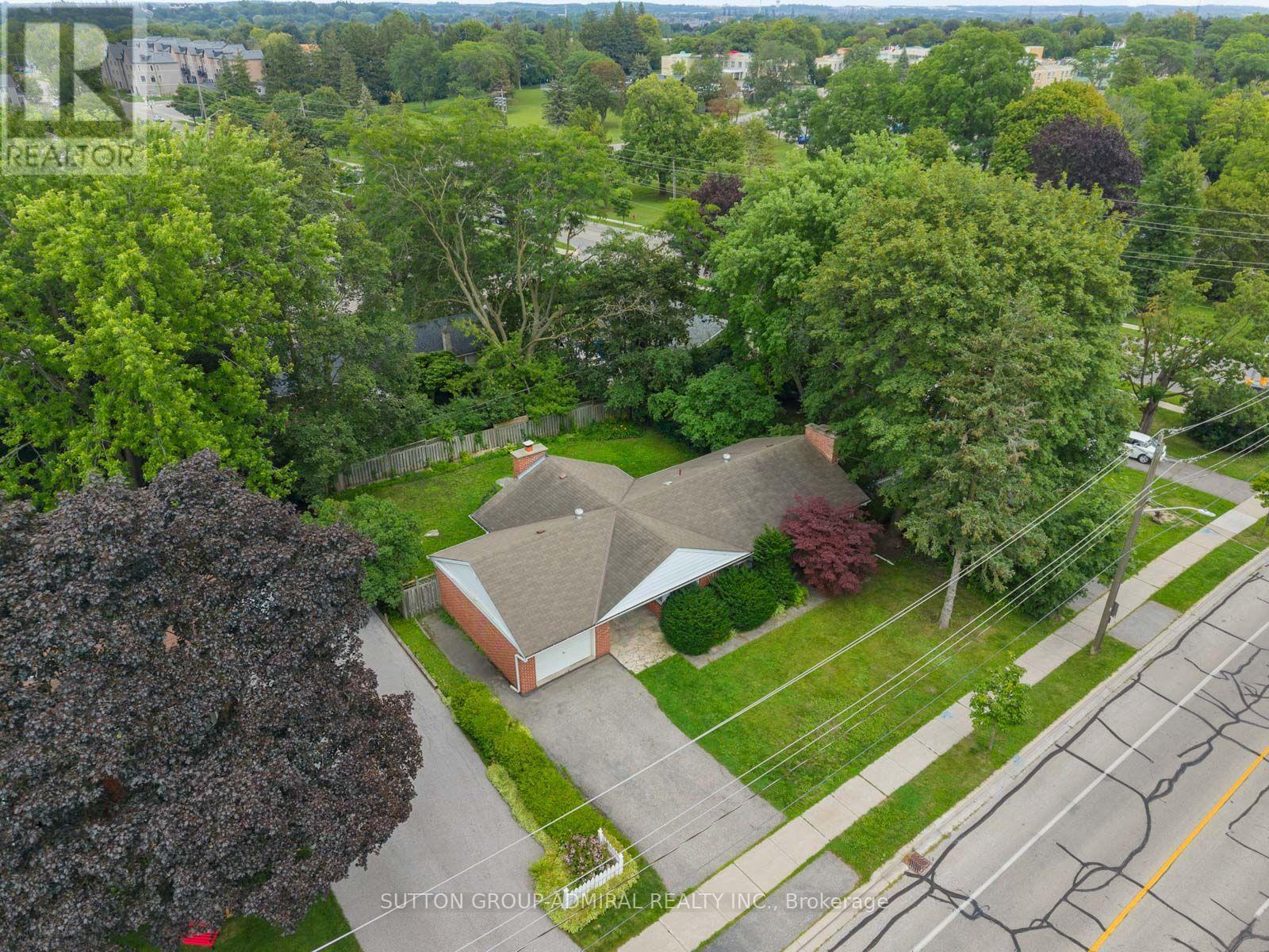 261 Carol Avenue, Newmarket, Ontario  L3Y 4T2 - Photo 42 - N13656550