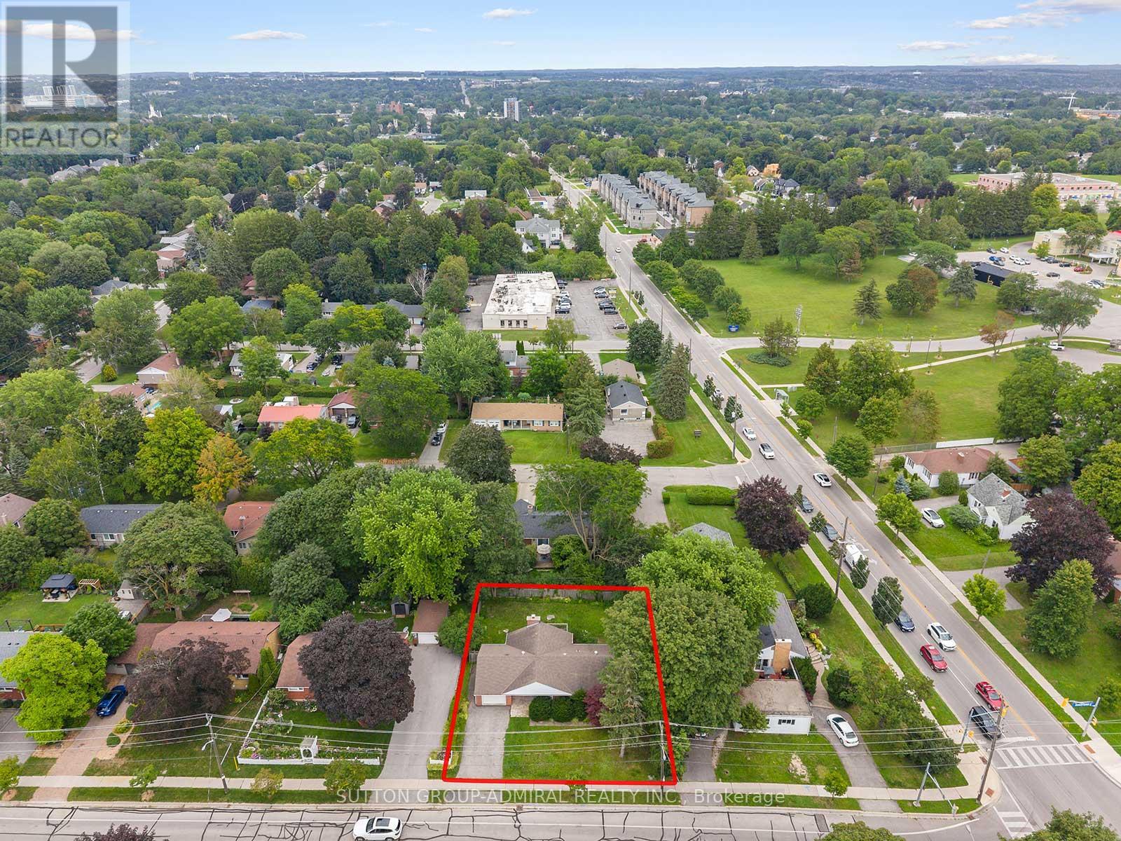 261 Carol Avenue, Newmarket, Ontario  L3Y 4T2 - Photo 50 - N13656550