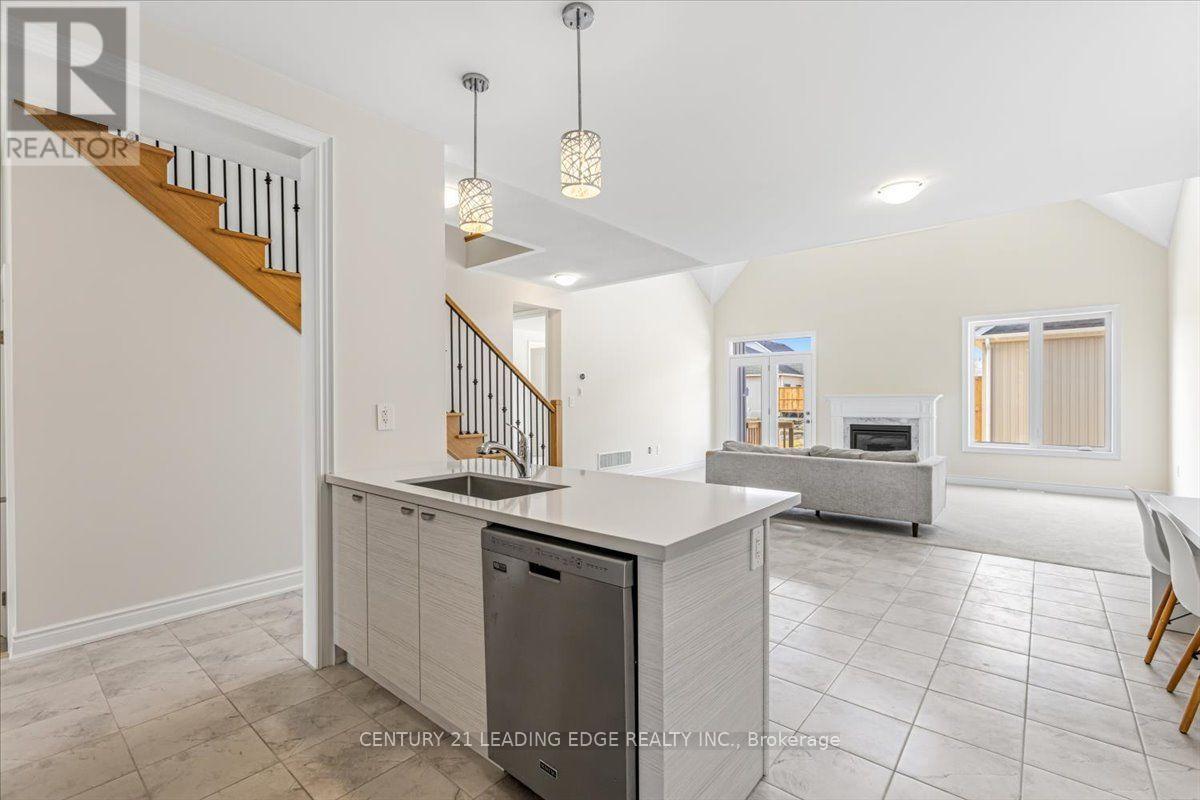 38 Palmira Drive, Georgina, Ontario  L0E 1R0 - Photo 17 - N13656616