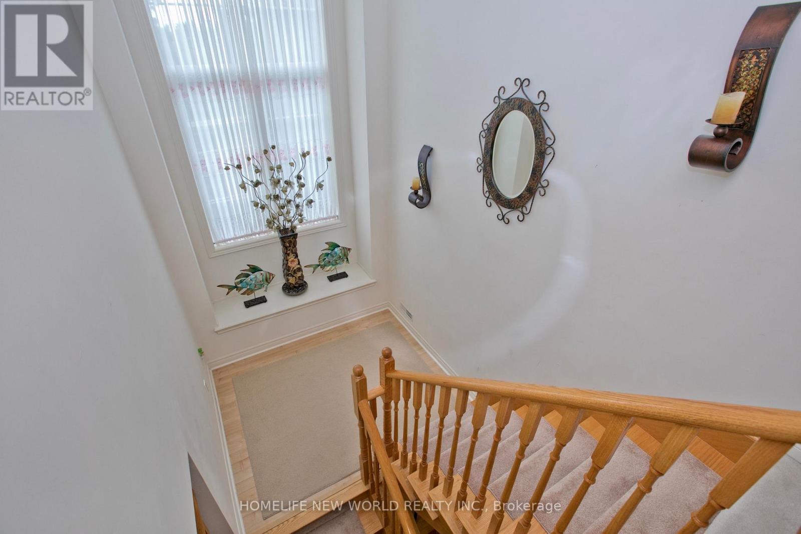 153 Alexander Lawrie Avenue, Markham, Ontario  L6E 0J3 - Photo 13 - N13656636