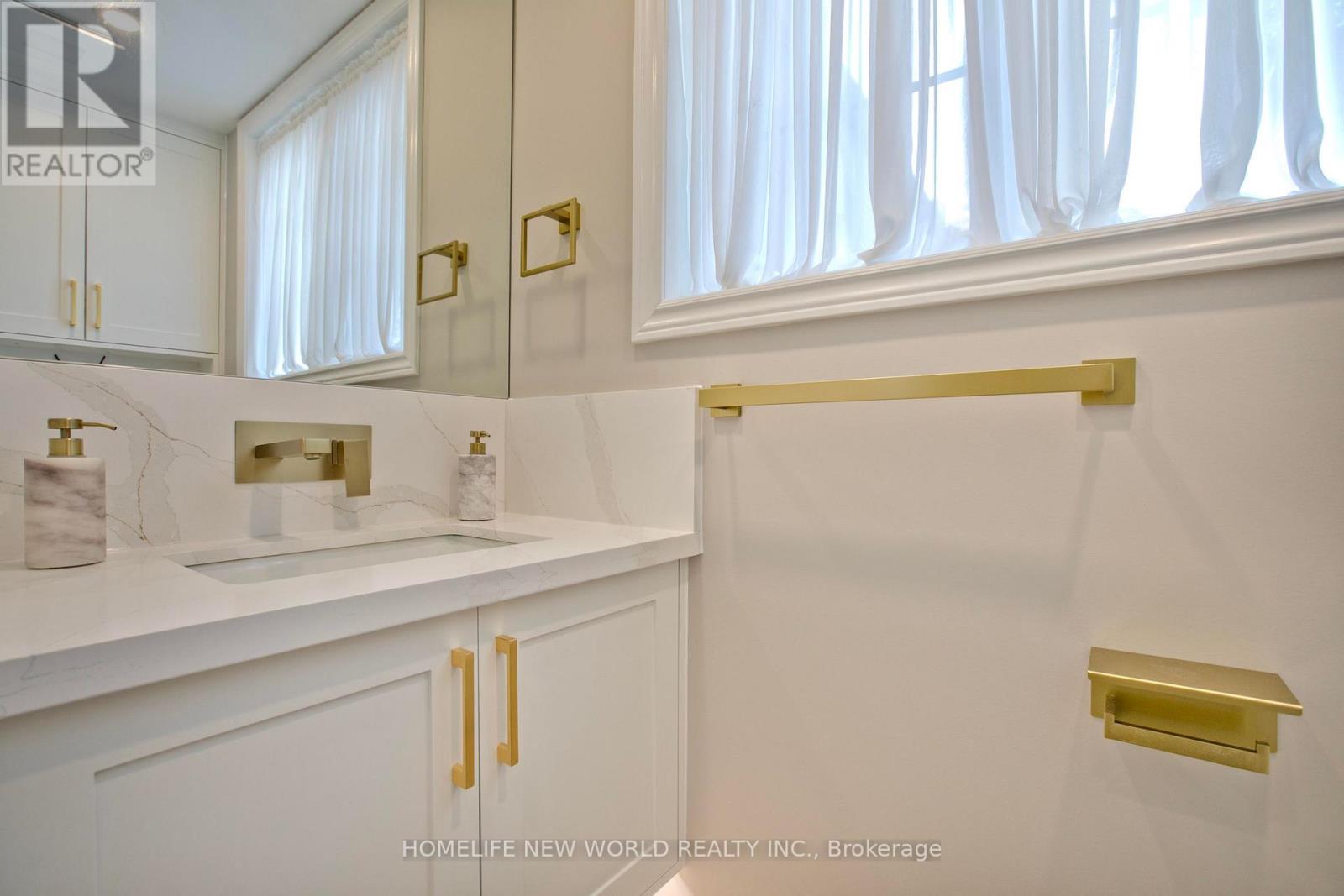153 Alexander Lawrie Avenue, Markham, Ontario  L6E 0J3 - Photo 22 - N13656636