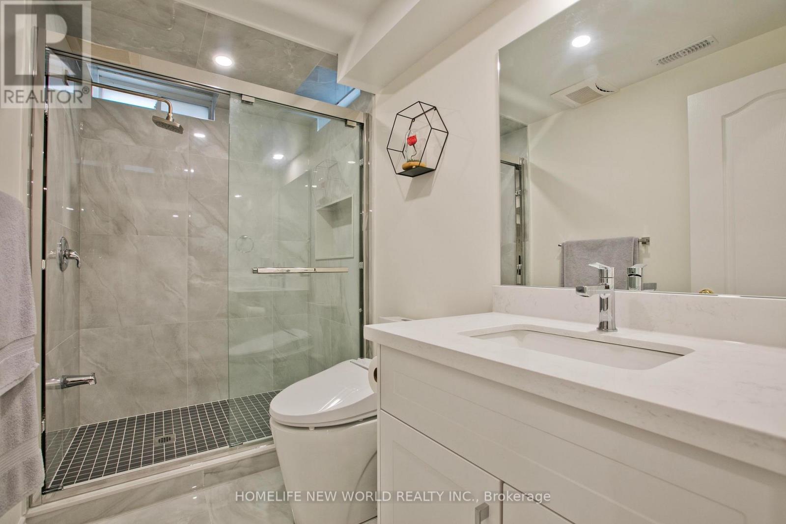 153 Alexander Lawrie Avenue, Markham, Ontario  L6E 0J3 - Photo 27 - N13656636